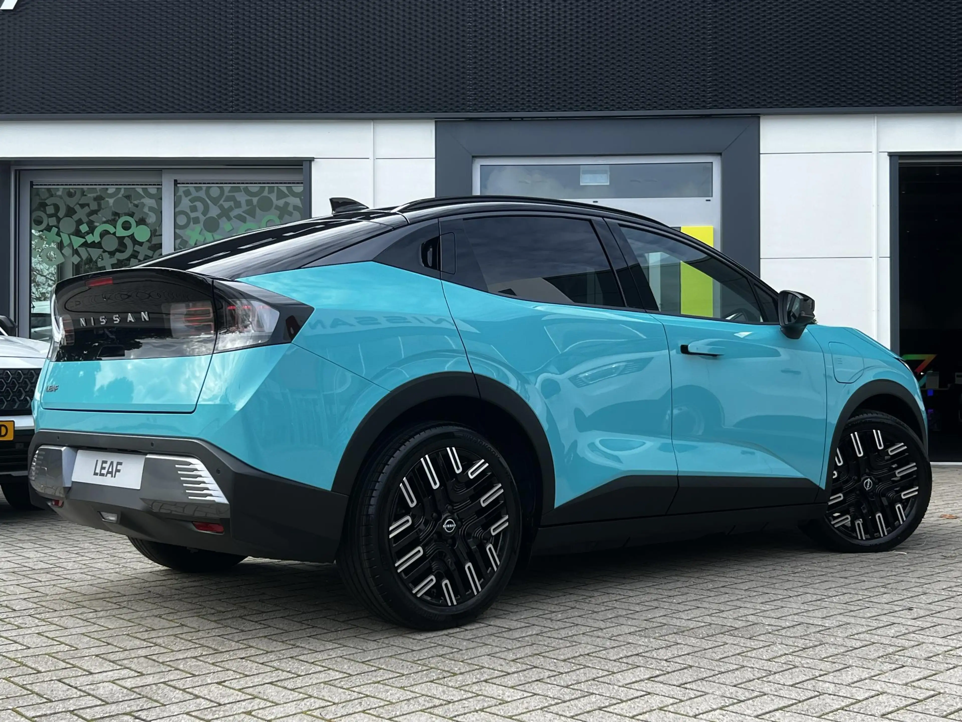 Nissan Leaf Evolve 75 kWh | Heads up display | Panoramadak | — photo 2