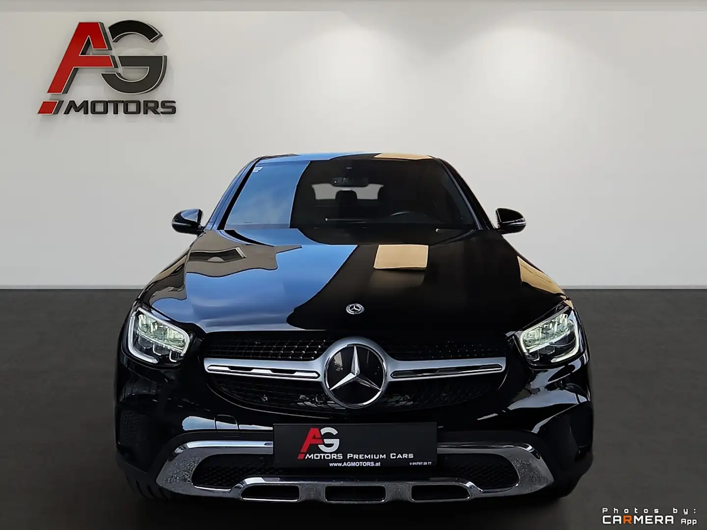 Mercedes-Benz GLC 300 de 4Matic Schwarz - 2