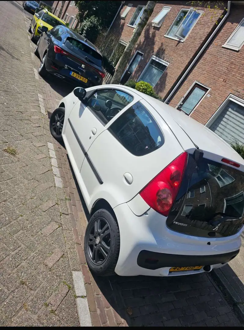 Peugeot 107 1.0-12V XS Wit - 2
