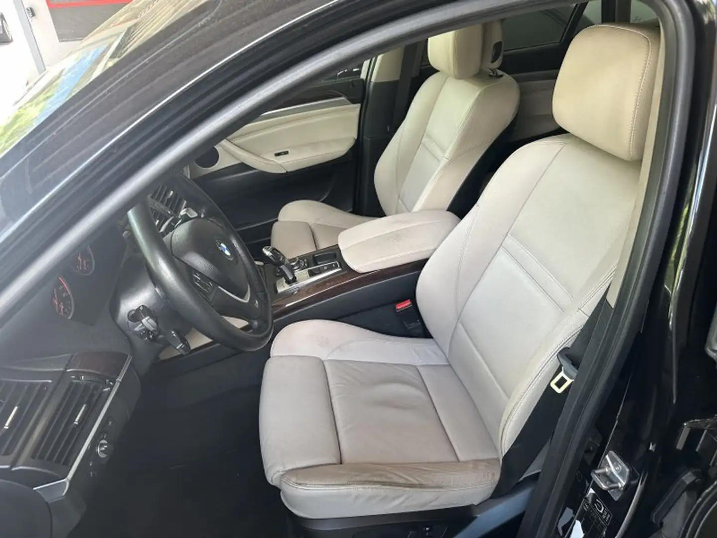 BMW X6 35i Automatik Sport 20" Schwarz - 2