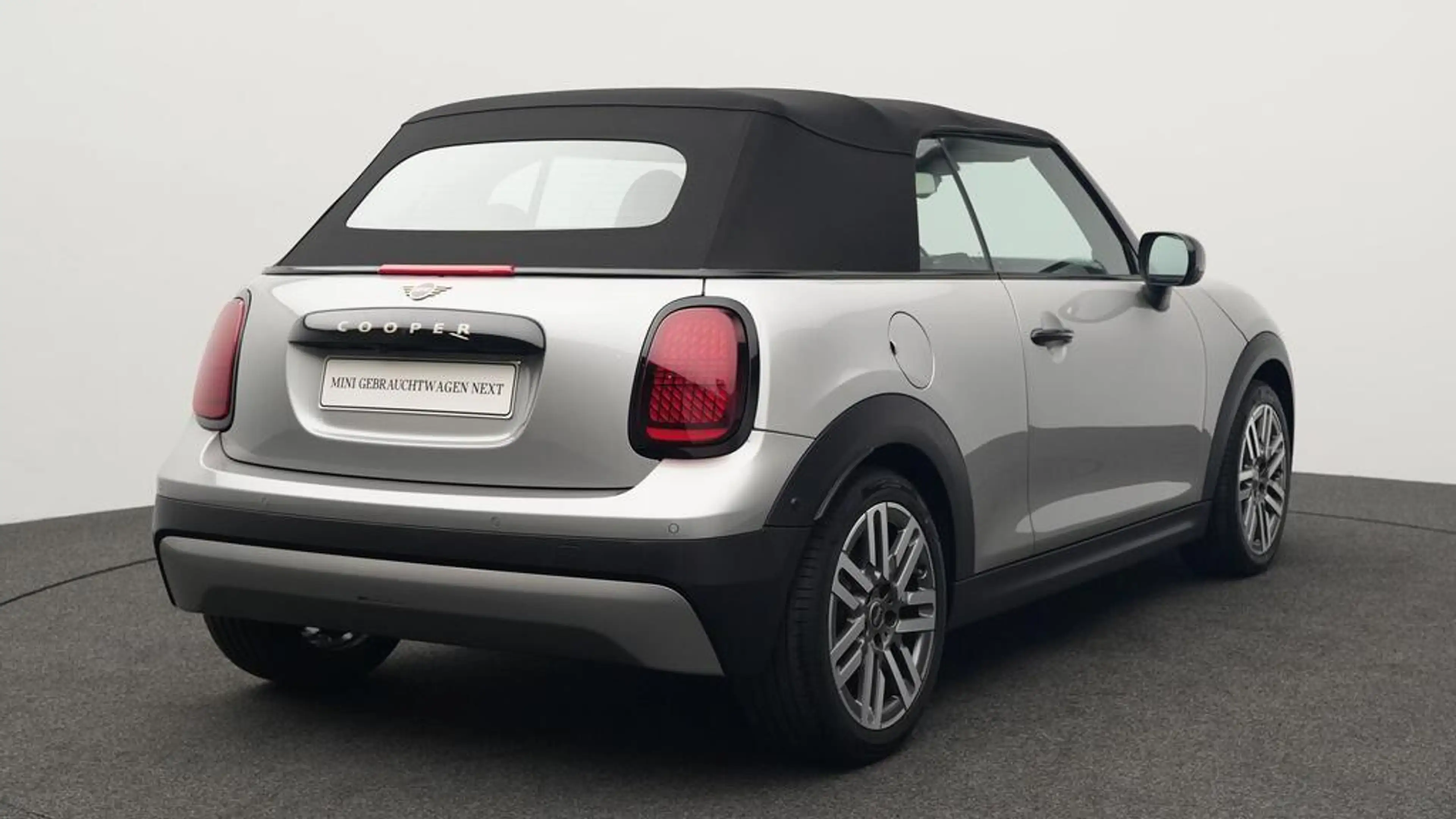 MINI Cooper C Cabrio Classic Trim — photo 7