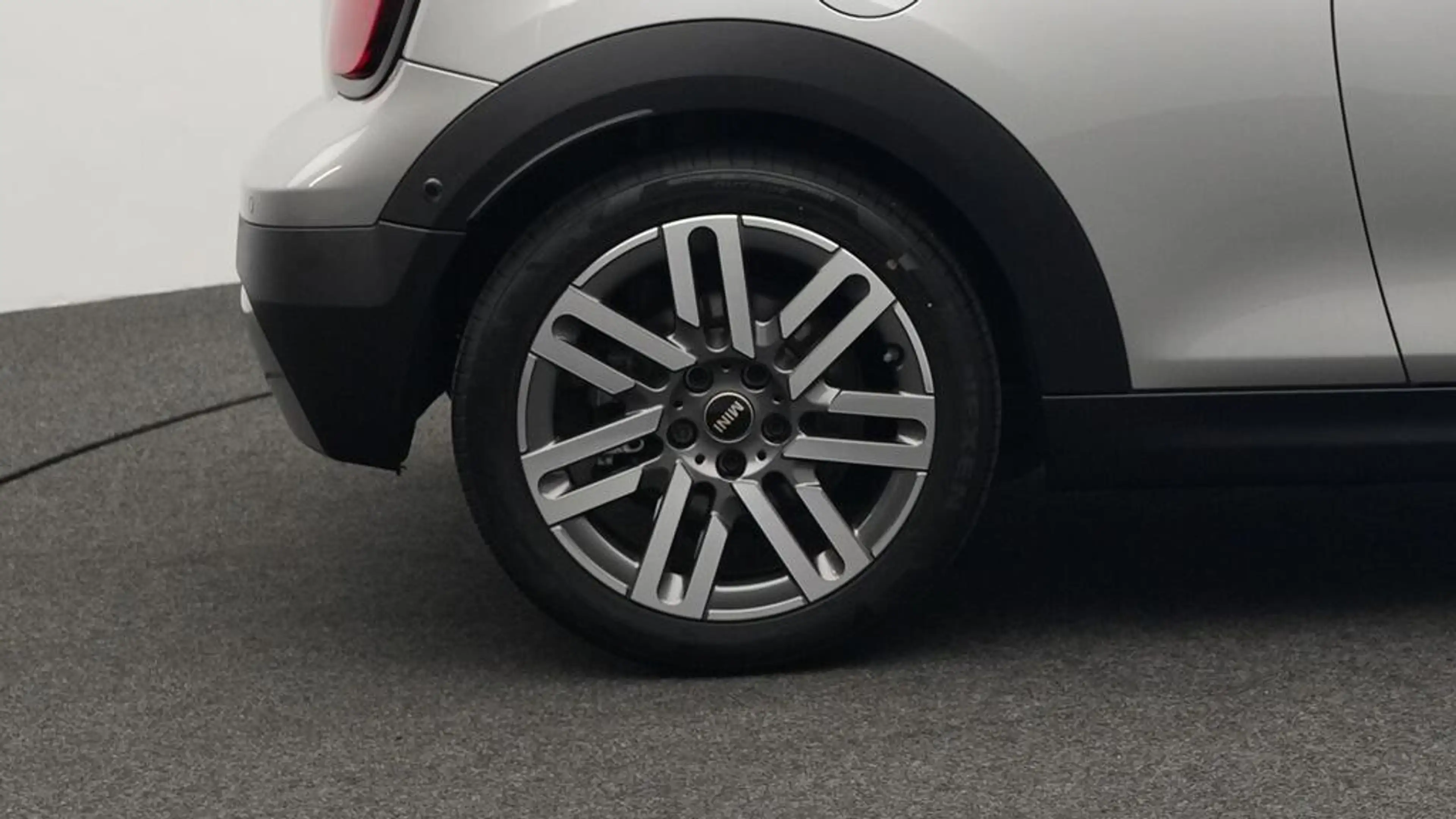 MINI Cooper C Cabrio Classic Trim — photo 12