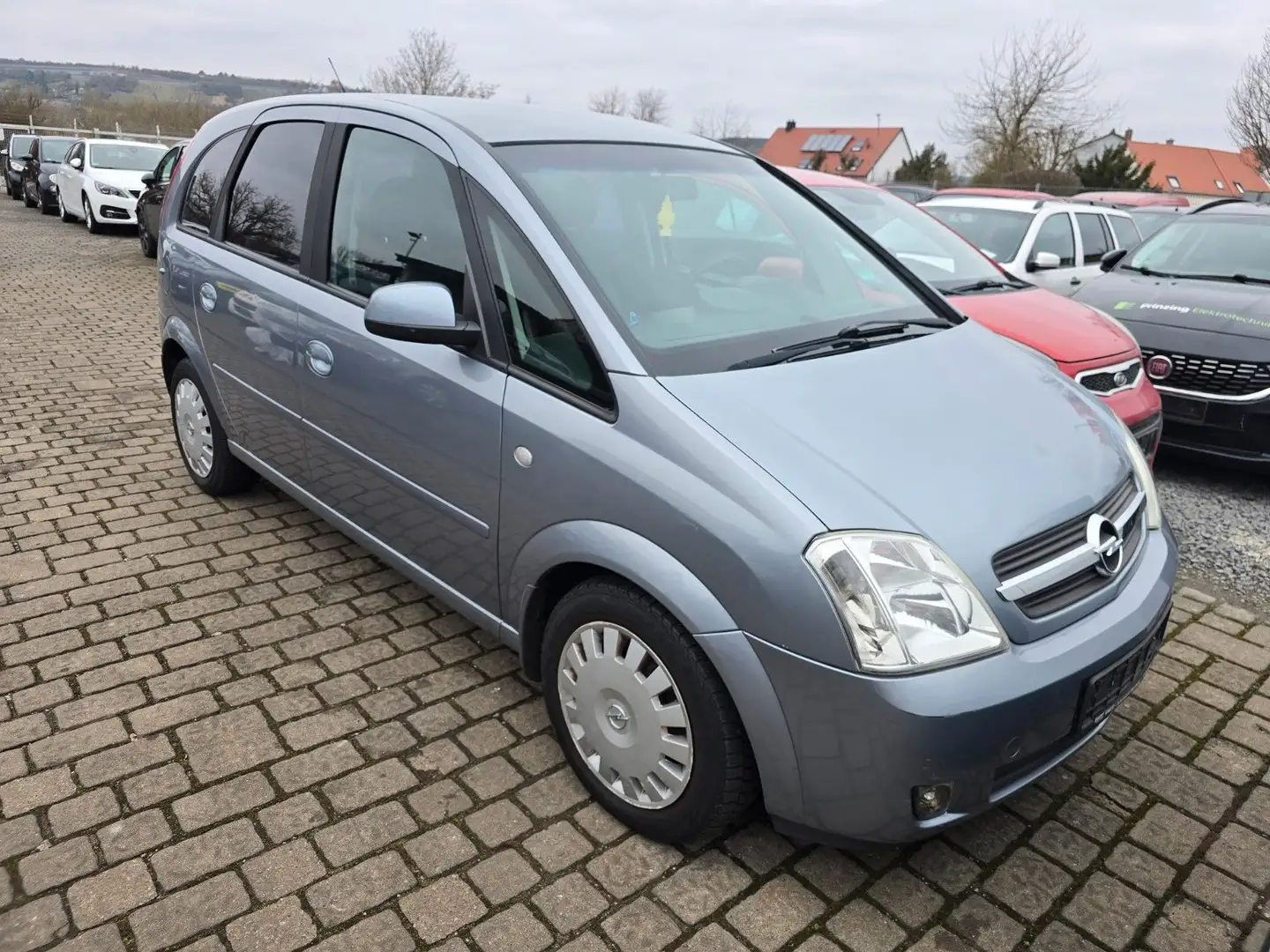 Opel Meriva 1.6 Klimatr Tüv FunkZv el.Fh Anhkpl Silber - 1