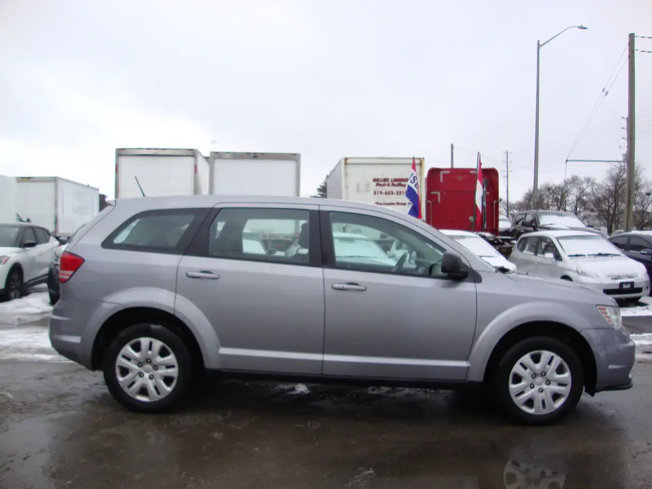 Dodge Journey снимка Dodge Journey