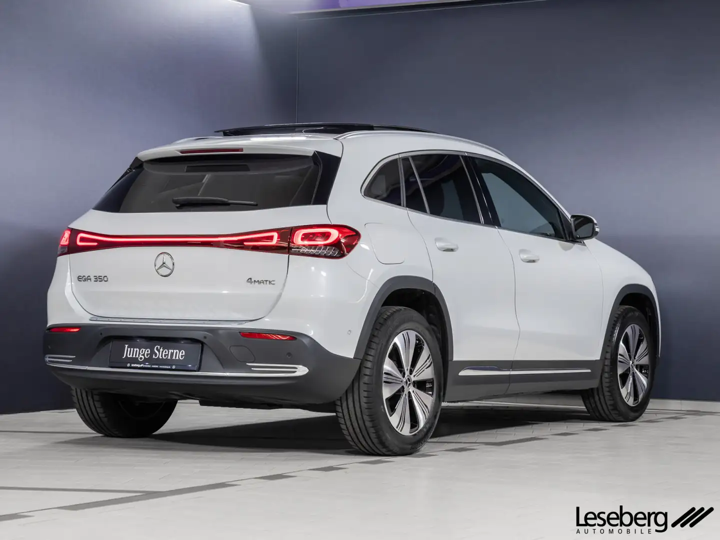Mercedes-Benz EQA 350 EQA 350 4M Progressive LED/Pano/Kamera/Navi/ DAB Blanc - 2