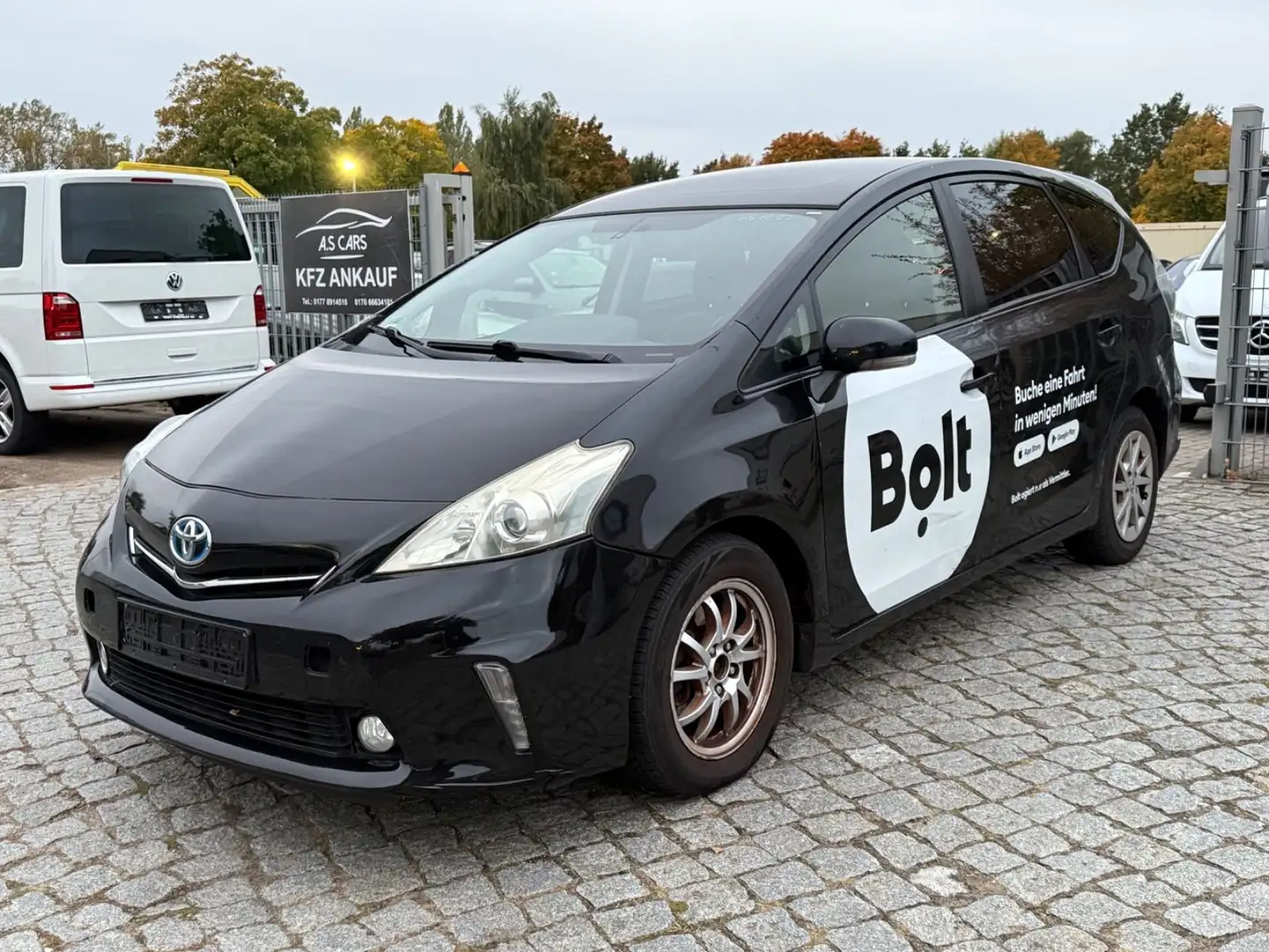 Toyota Prius+ 1.8 Hybrid*Klima*Pano*7-Sitze Schwarz - 2
