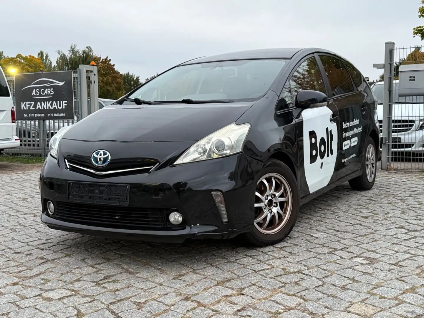 Toyota Prius+ 1.8 Hybrid*Klima*Pano*7-Sitze Schwarz - 1