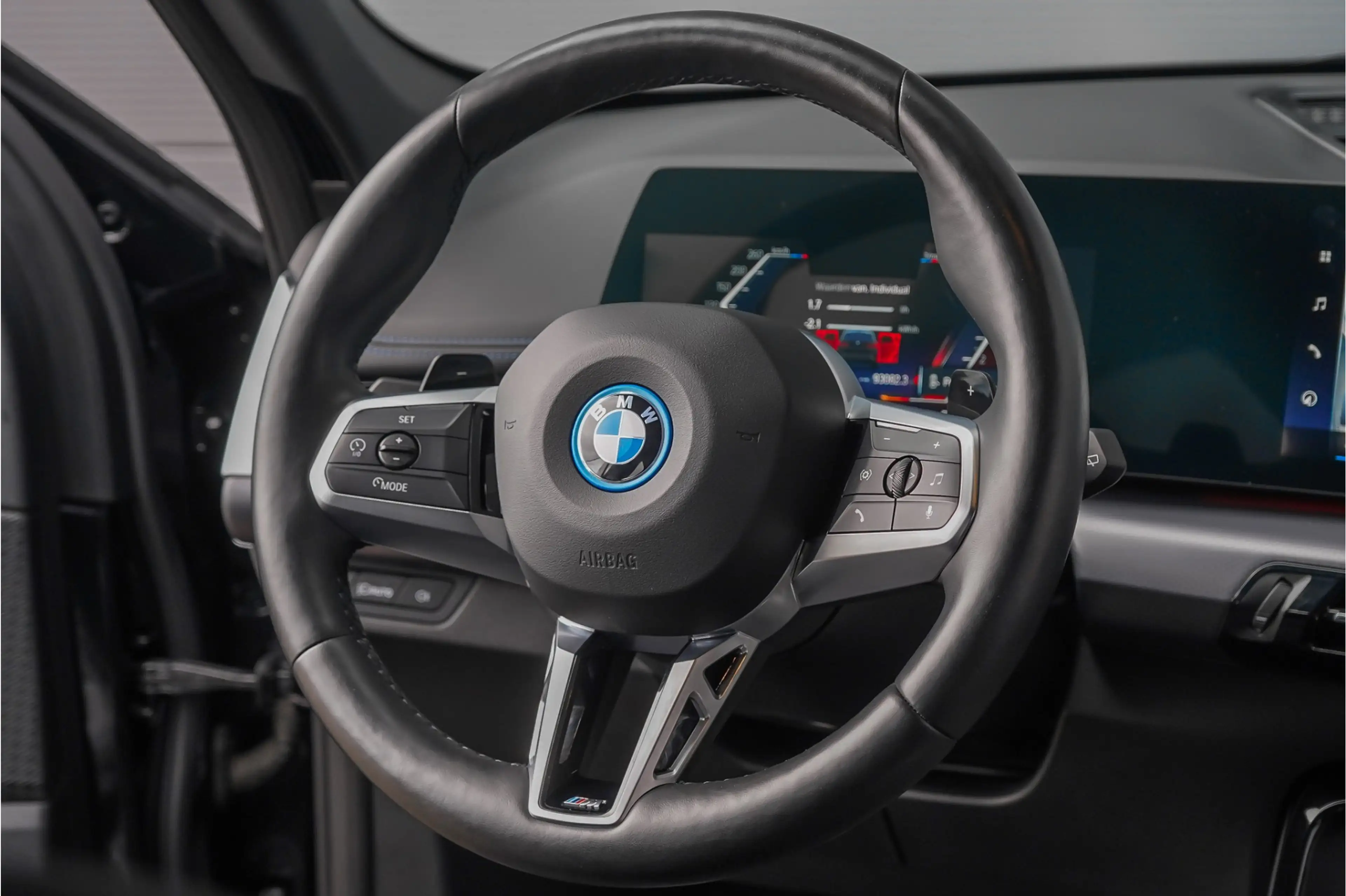 BMW X1 xDrive25e M-Sport Adaptief LED Keyless 99% SOH Sto — photo 20