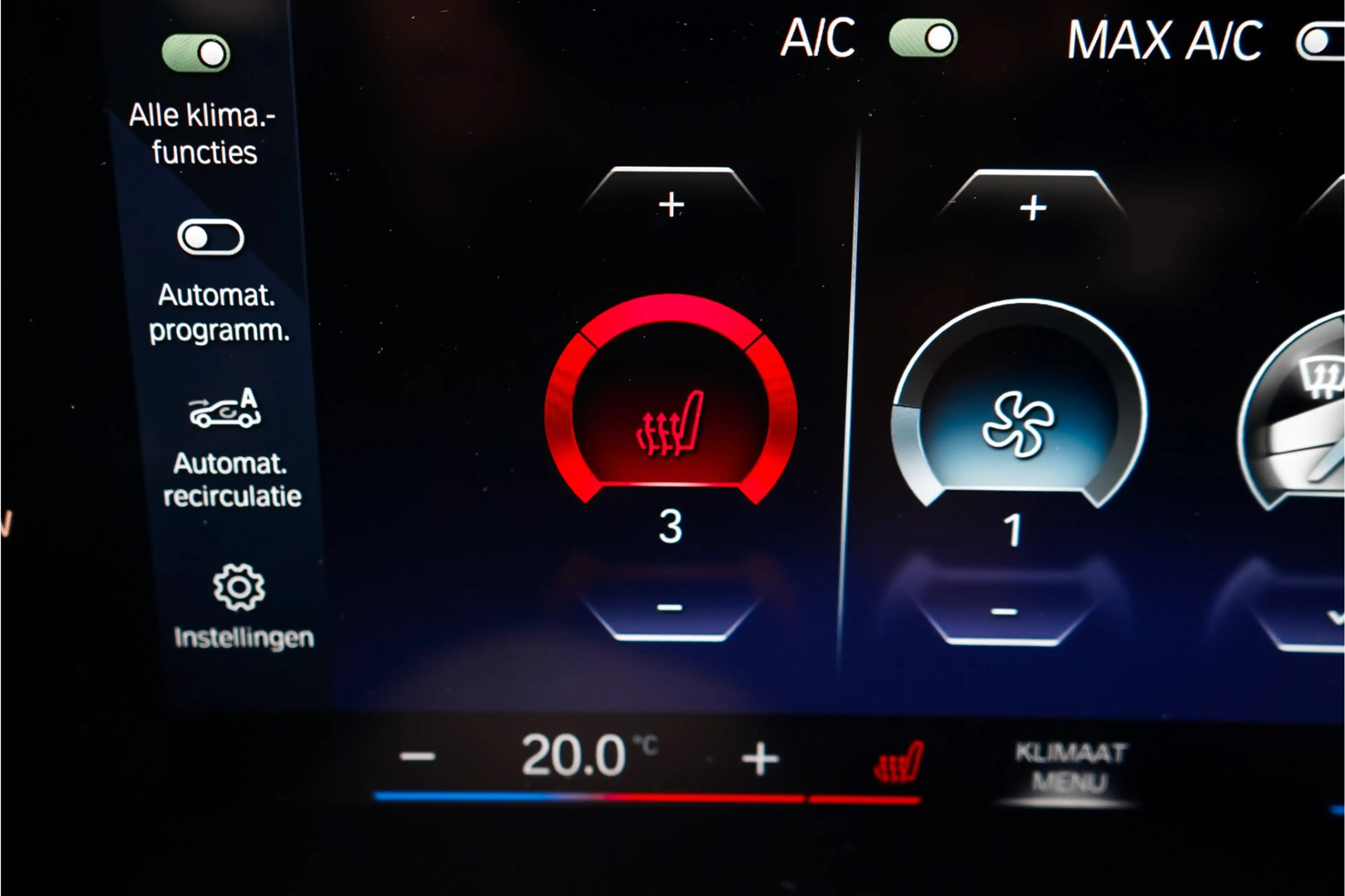 BMW X1 xDrive25e M-Sport Adaptief LED Keyless 99% SOH Sto — photo 28