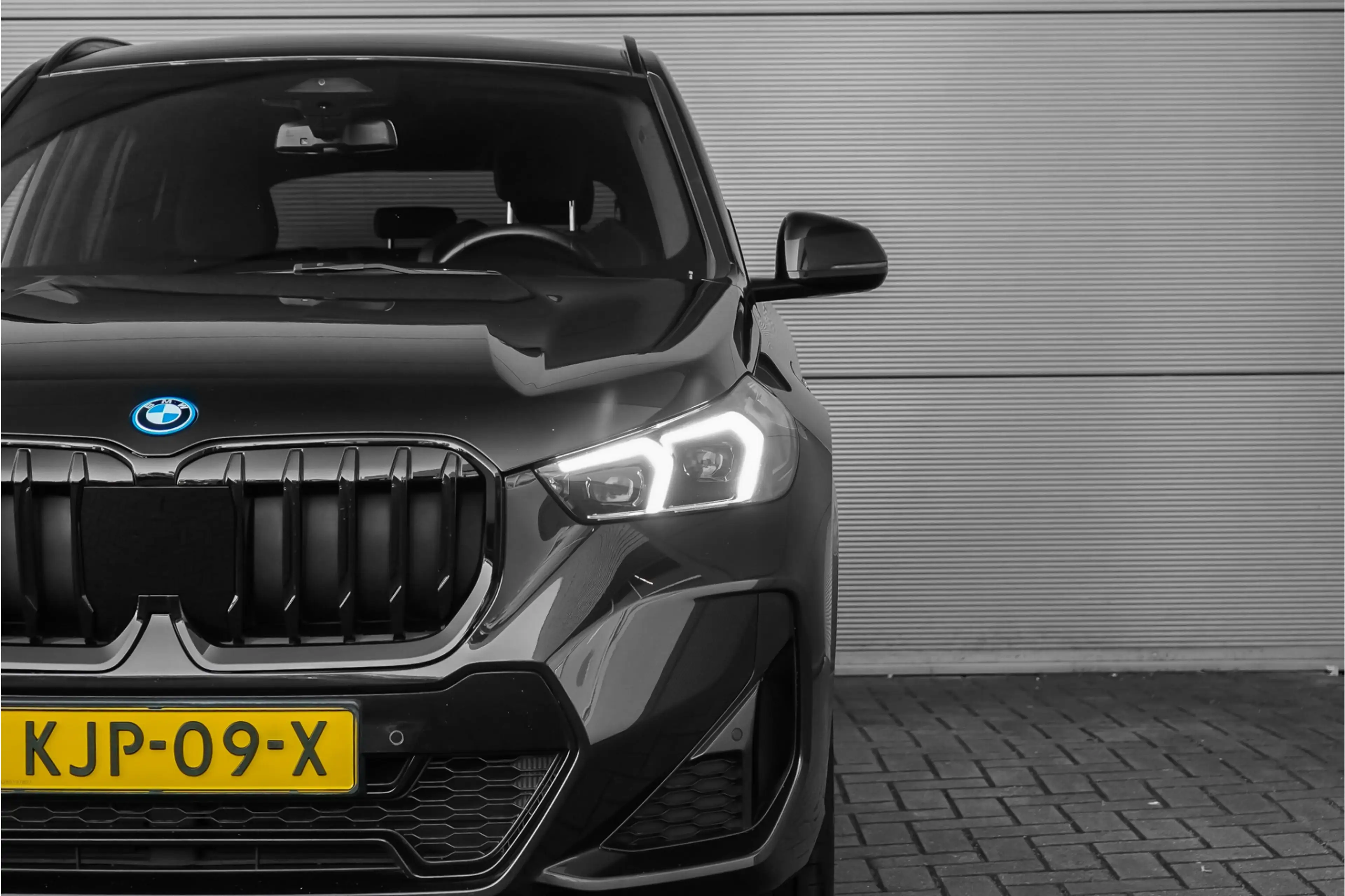 BMW X1 xDrive25e M-Sport Adaptief LED Keyless 99% SOH Sto — photo 16