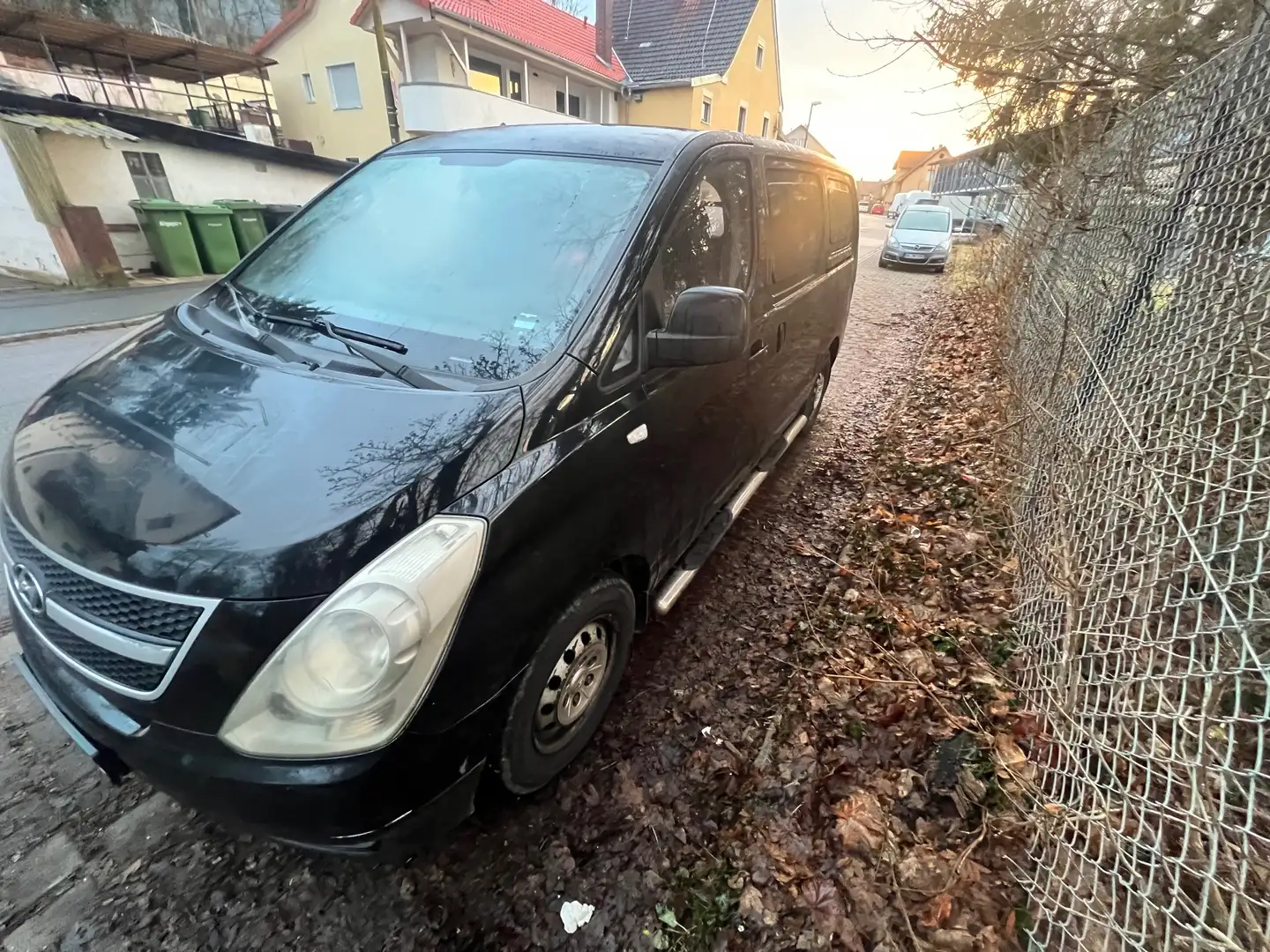Hyundai H-1 H 1 Cargo DF Negro - 1
