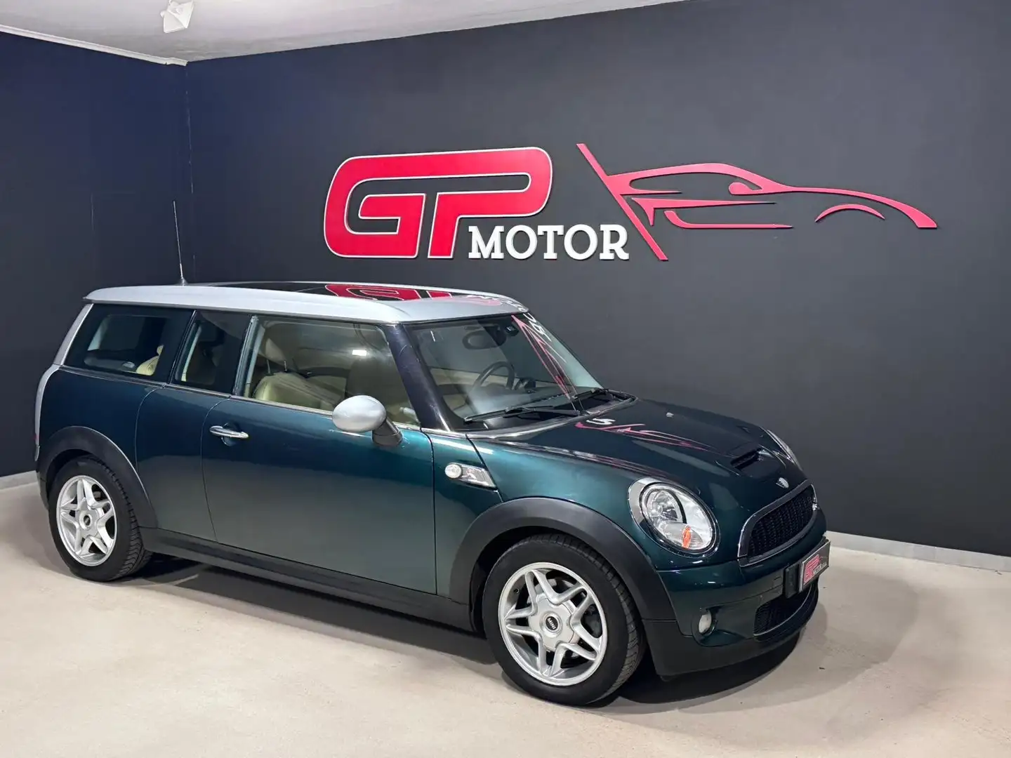 MINI Cooper S Clubman Mini III R55 2007 Clubman 1.6 Pepper Groen - 1