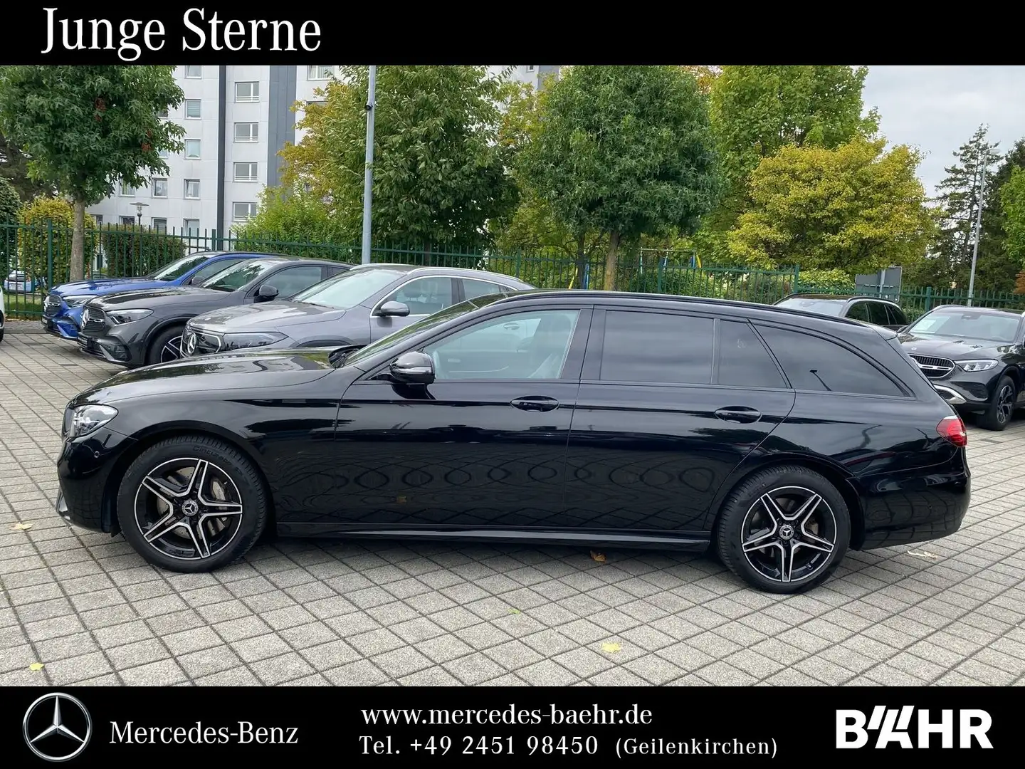 Mercedes-Benz E 300 E 300 e T-Modell AMG Line Exterieur/Navi/Styling Schwarz - 2