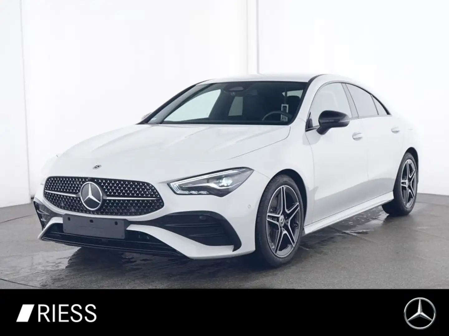 Mercedes-Benz CLA 200 Coupé W-Paket S-Sitz KeyLess PDC SHZ LM Blanc - 1