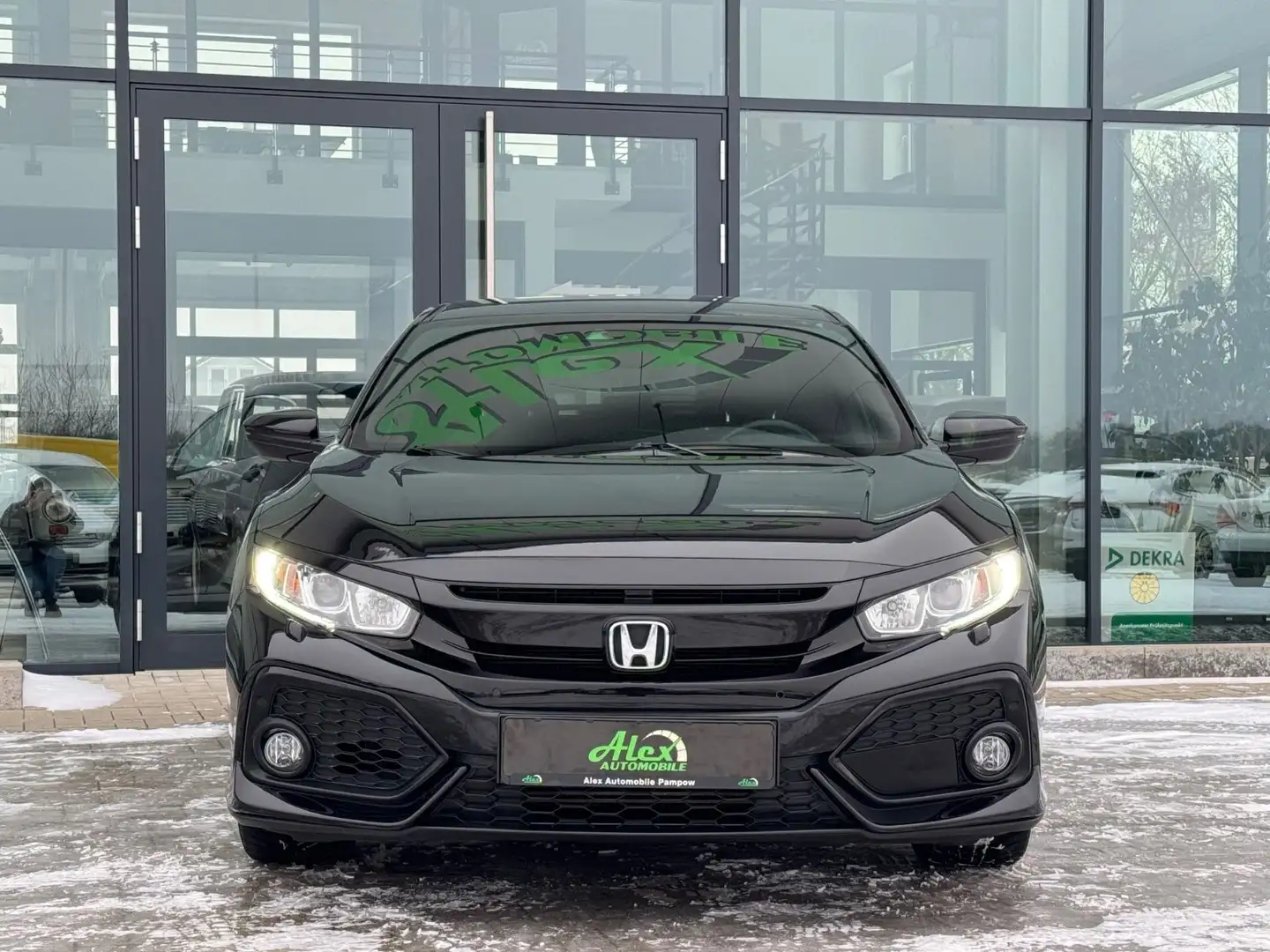 Honda Civic Lim. 5-trg. 1.0 Elegance ACC Kamera Spur. Schwarz - 2