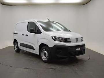 FOURGON M 650 KG BLUEHDI 100 SS BVM6 PRIX 18000 EUROS HT