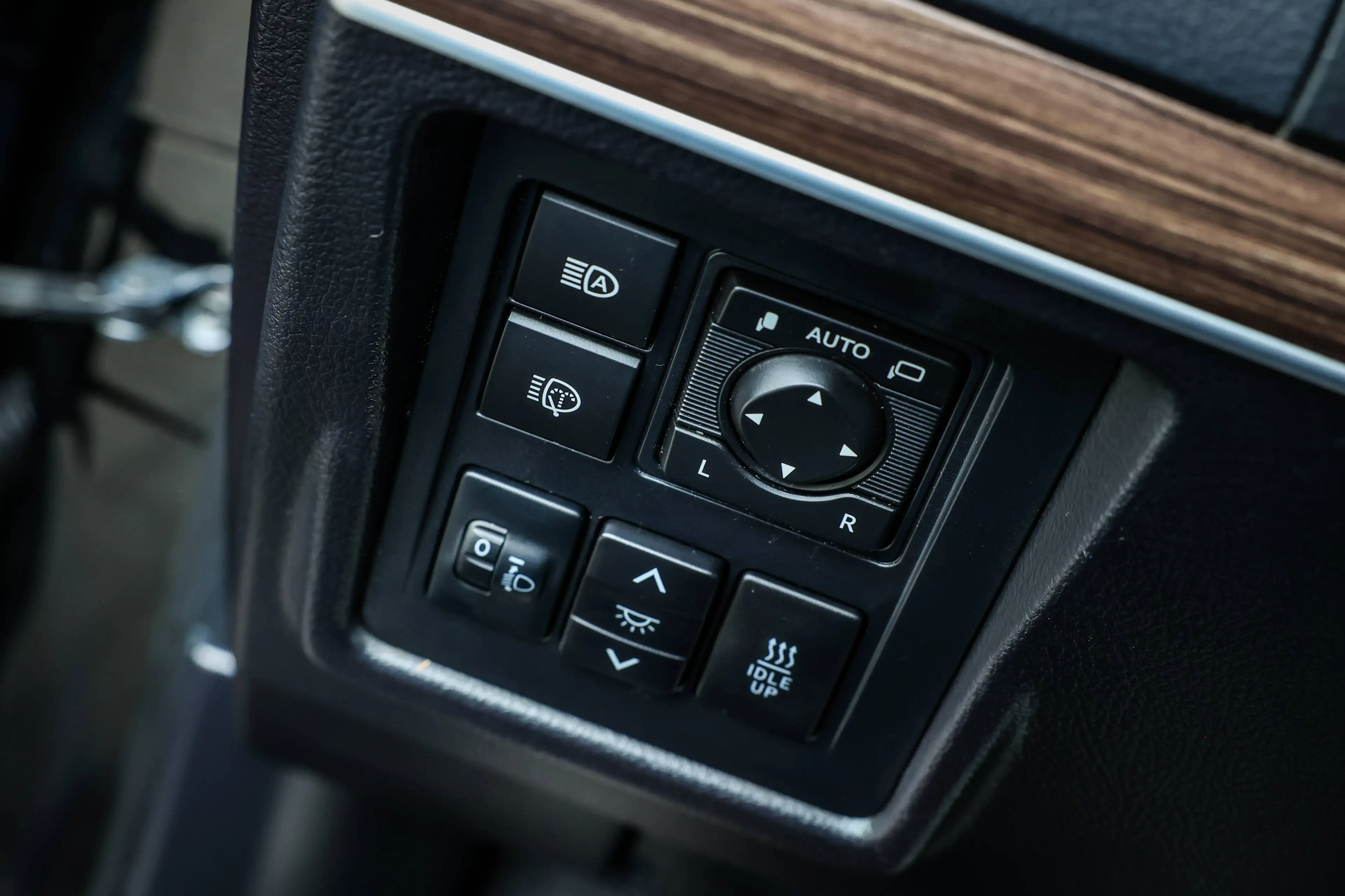 Toyota Land Cruiser STYLE-UITVOERING*SCHUIFDAK*360°CAMERA*PARKEERSENSOREN*LEDER+ZETELVERWARMING* — photo 17