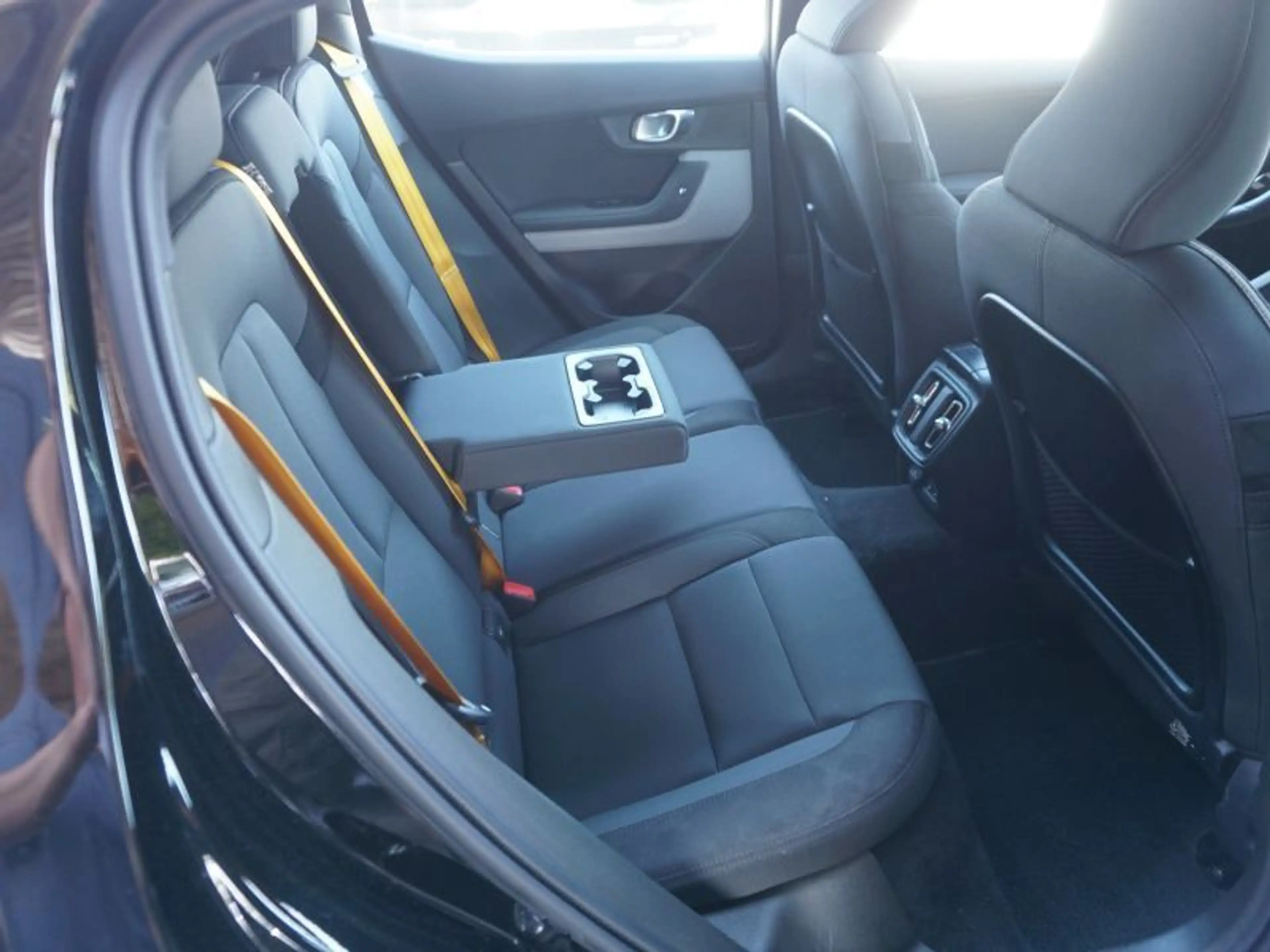 Polestar 2 Long Range 78 KWh Dual Motor AWD *PERFORMANCE* — photo 14