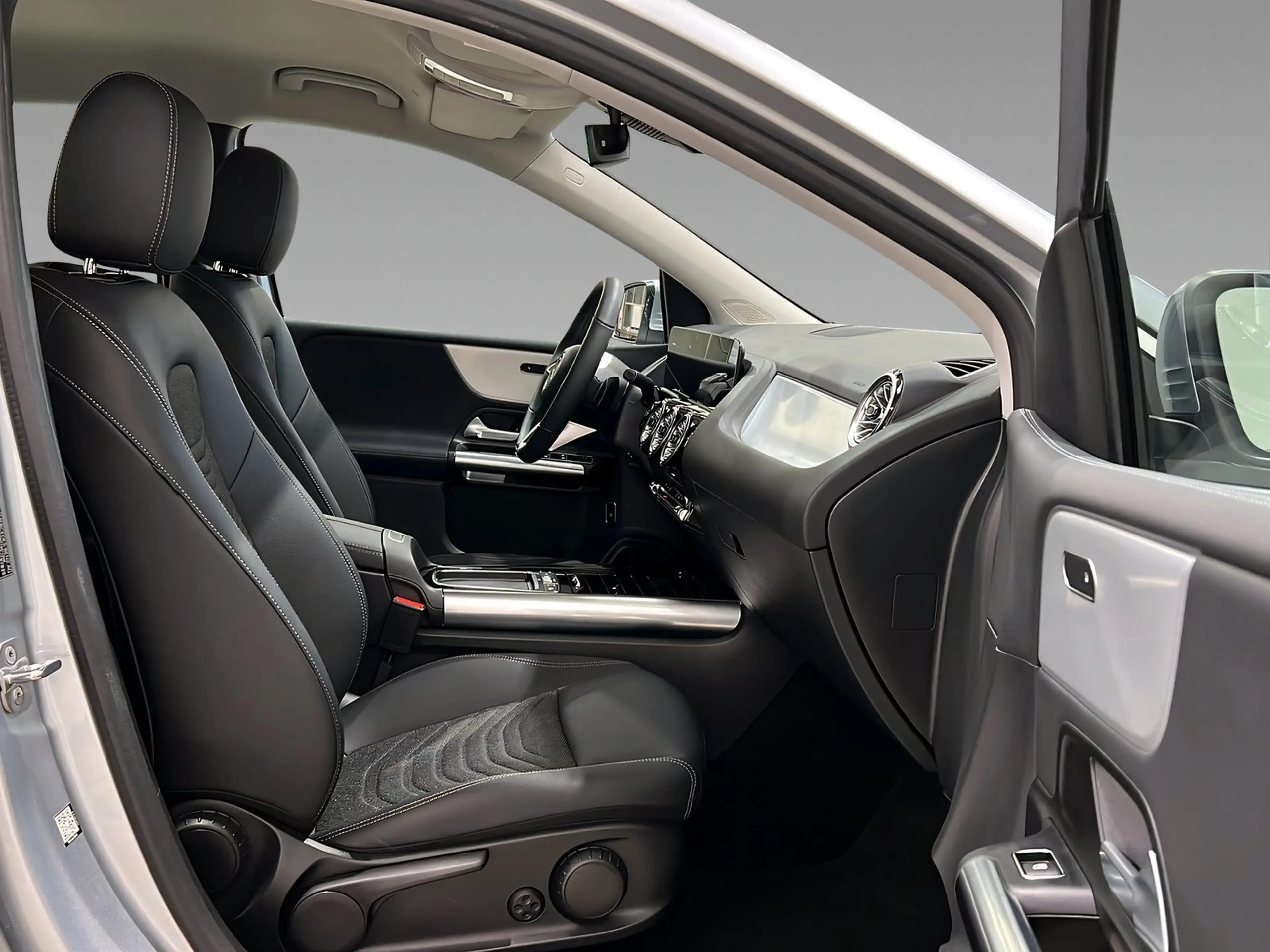 Mercedes-Benz B 220 4M PROGRESSIVE+MULTI+Ambiente+Kamera+LrHz — photo 12