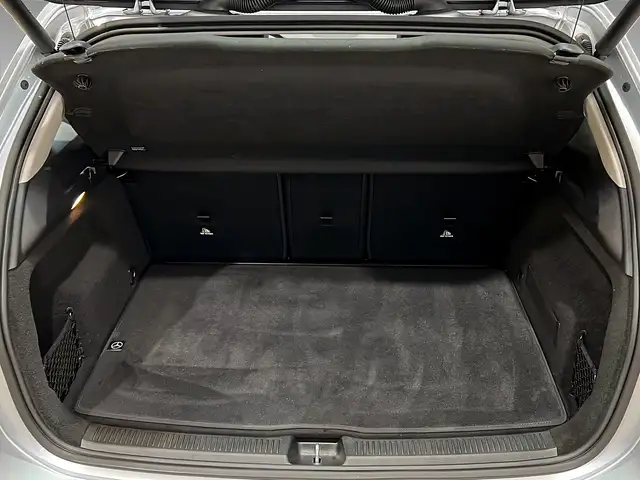 Mercedes-Benz B-Class view 8