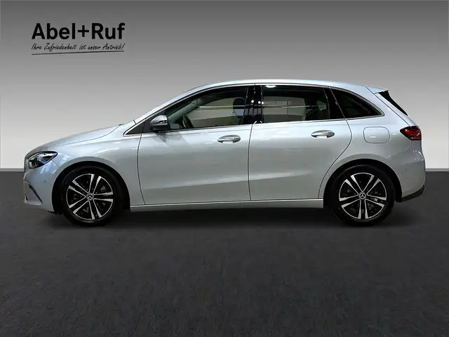 Mercedes-Benz B-Class view 5
