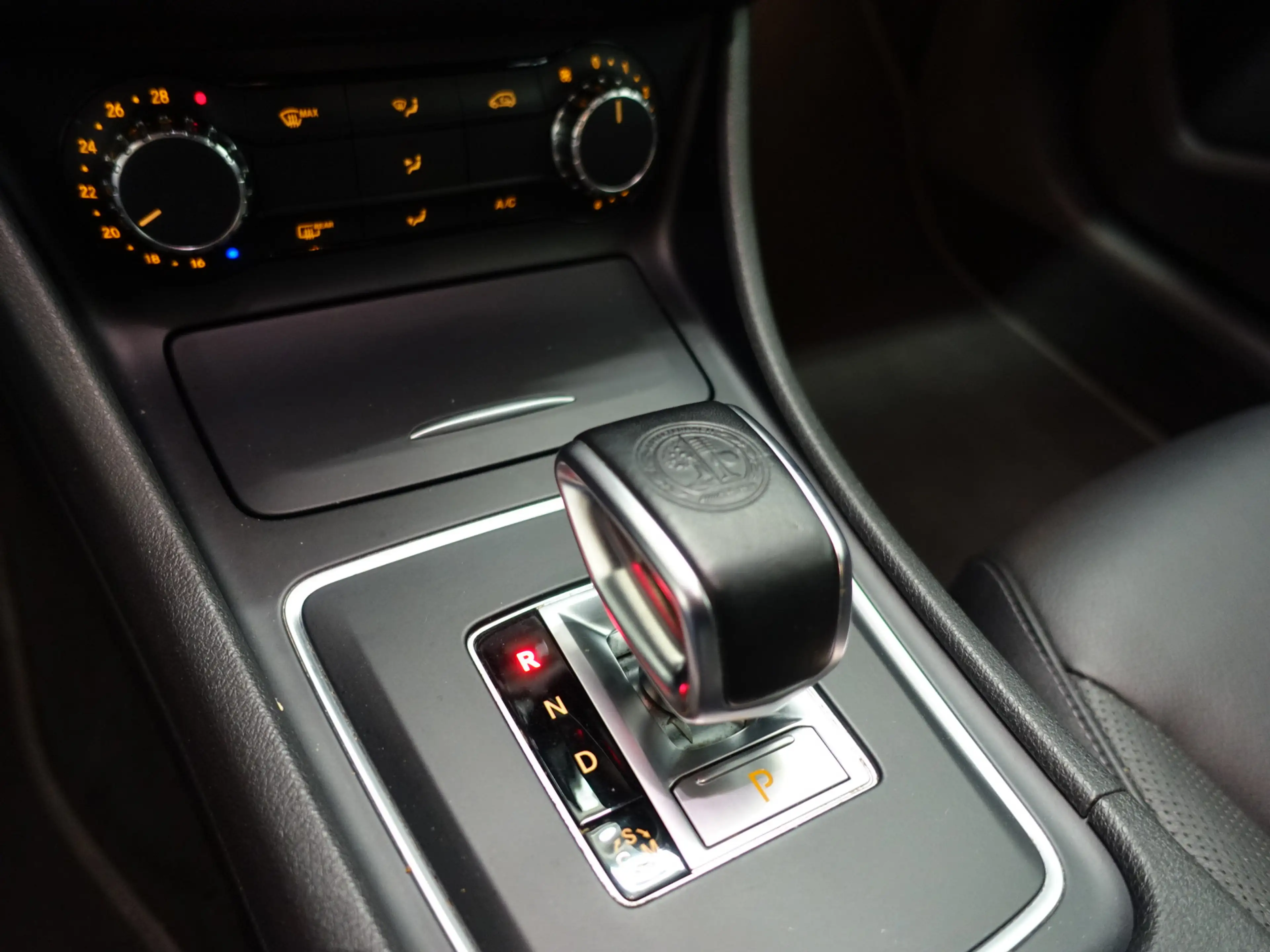 Mercedes-Benz A 45 AMG 361pk 4MATIC Aut- Memory Seats, Xenon Led, Park As — photo 12