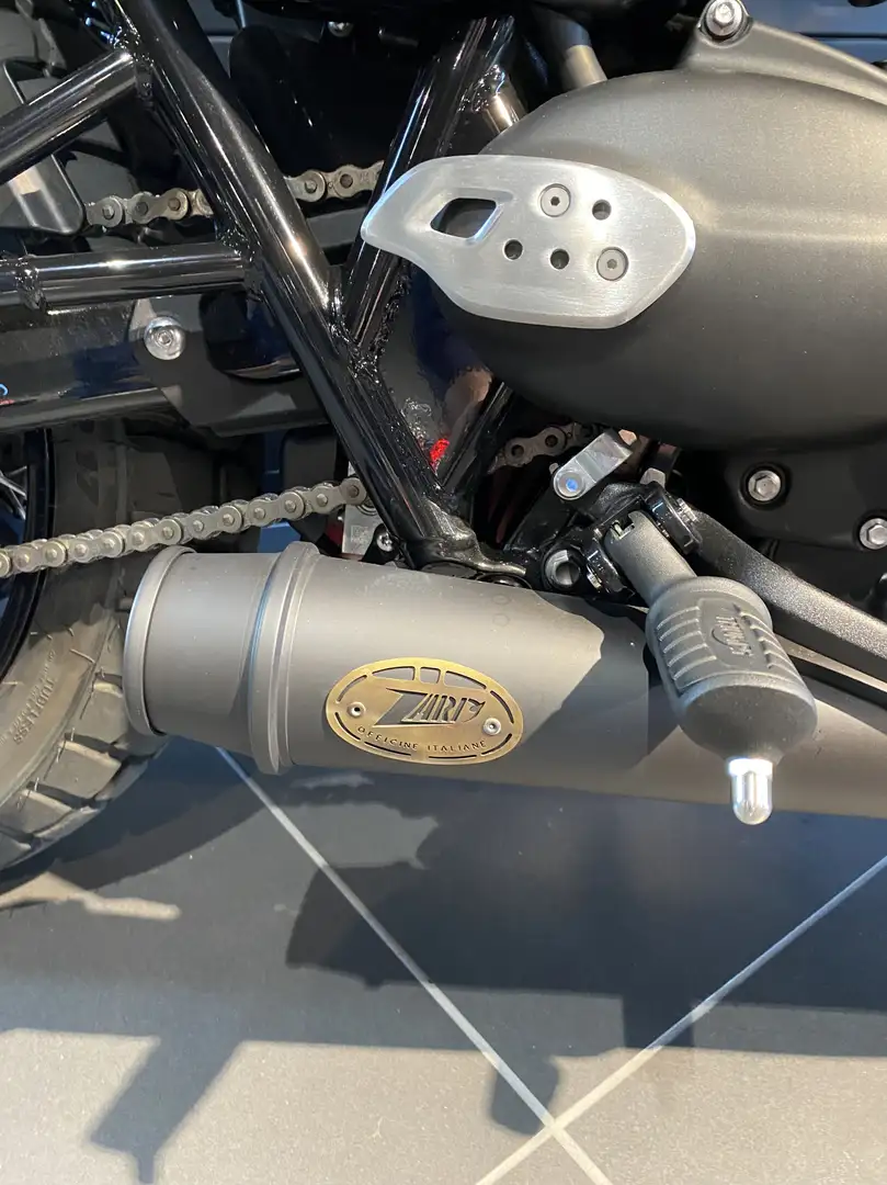 Triumph Bonneville T120 - 2