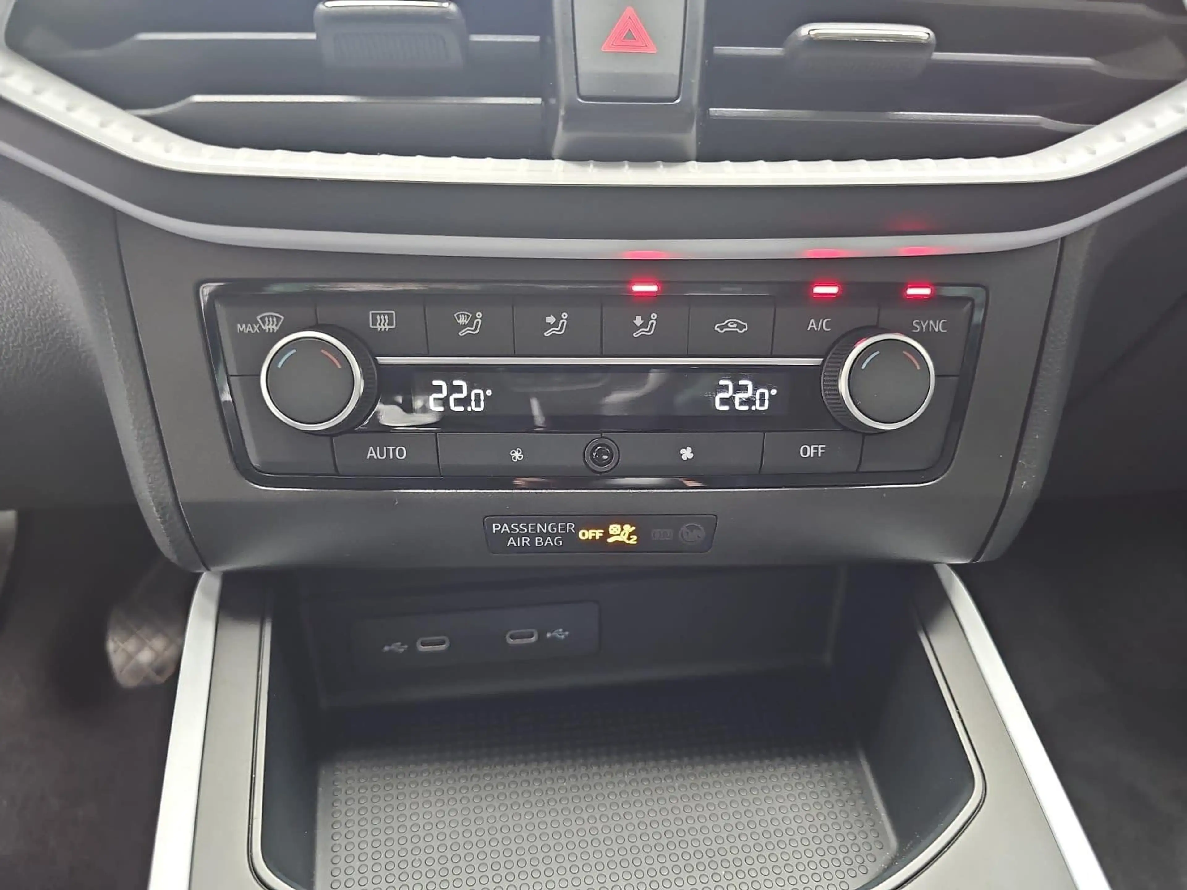 SEAT Arona ARONA 1.0 TSI STYLE NAVI LED PDC LM16 — photo 12