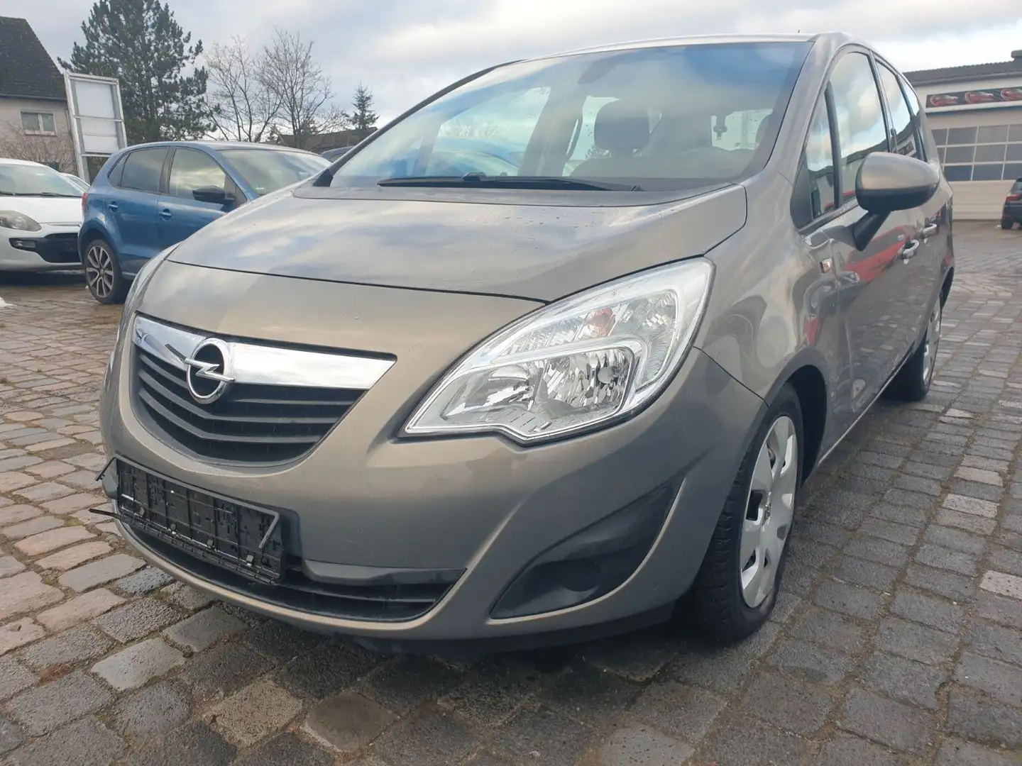 Opel Meriva B Edition*SHZ*Klima*Tempomat* Braun - 1