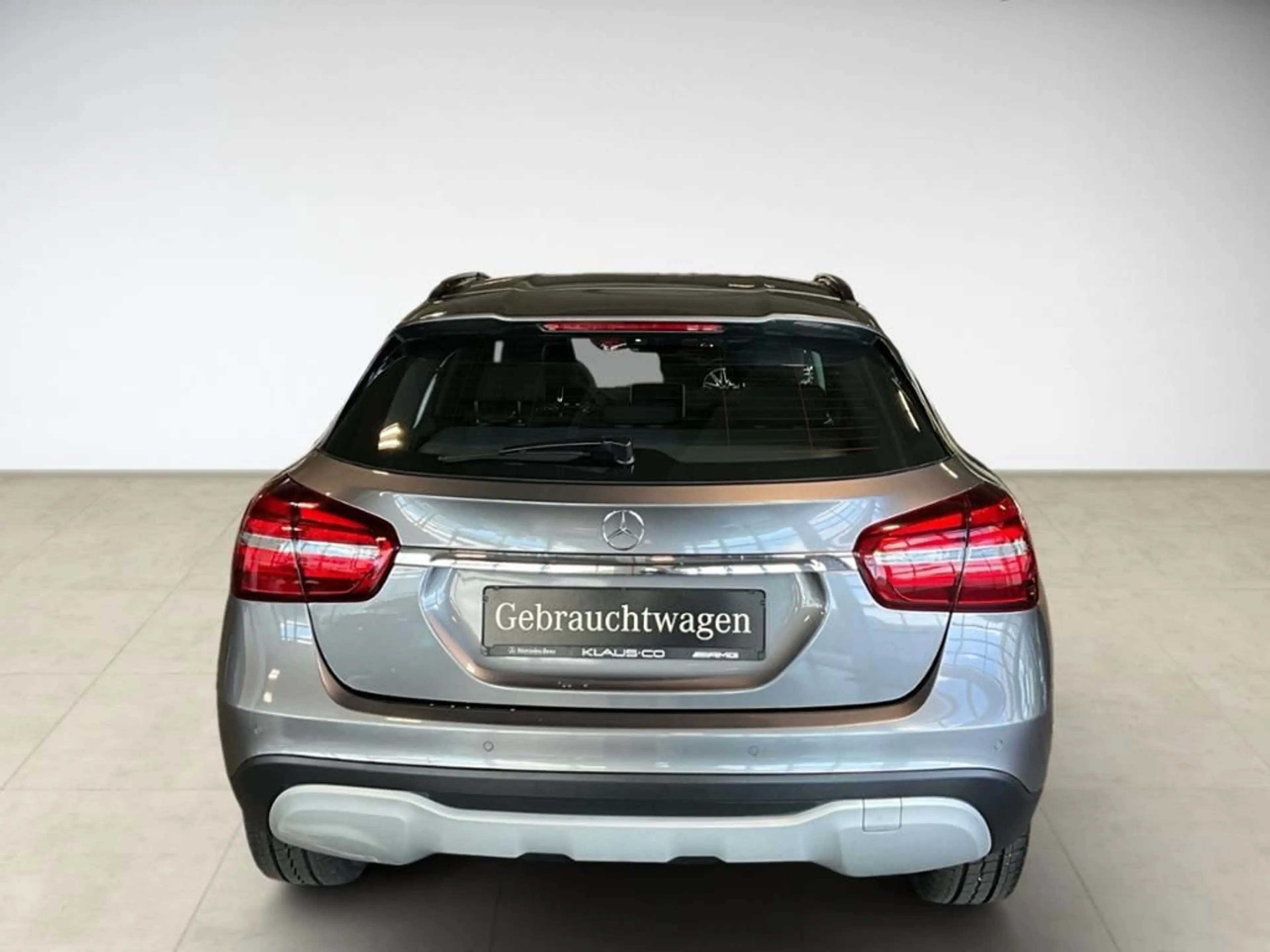 Mercedes-Benz GLA 180 Sport Utility Vehicle 360 AHK Kam. LED — photo 5