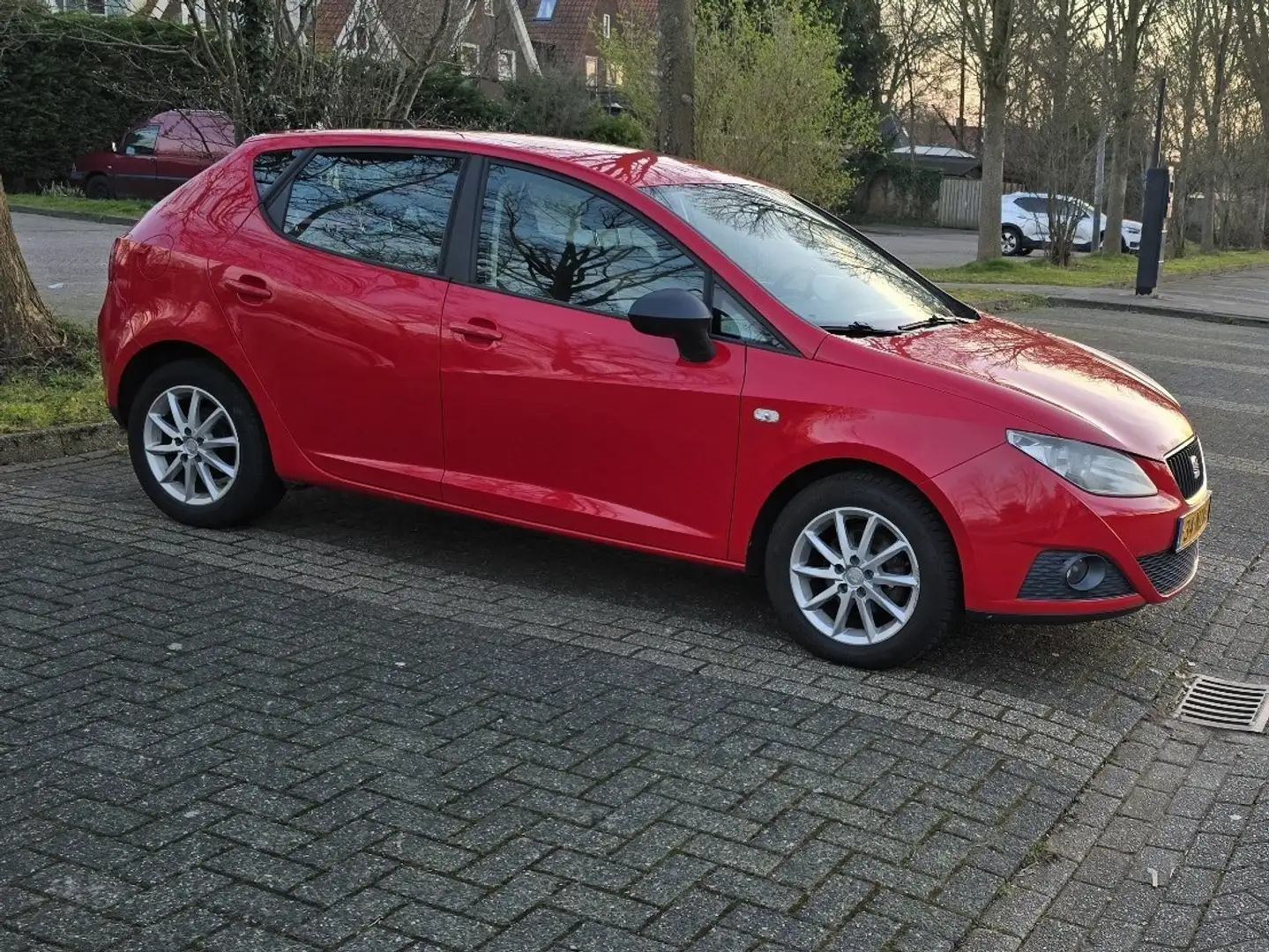 SEAT Ibiza SC 1.4 16V Reference - 1