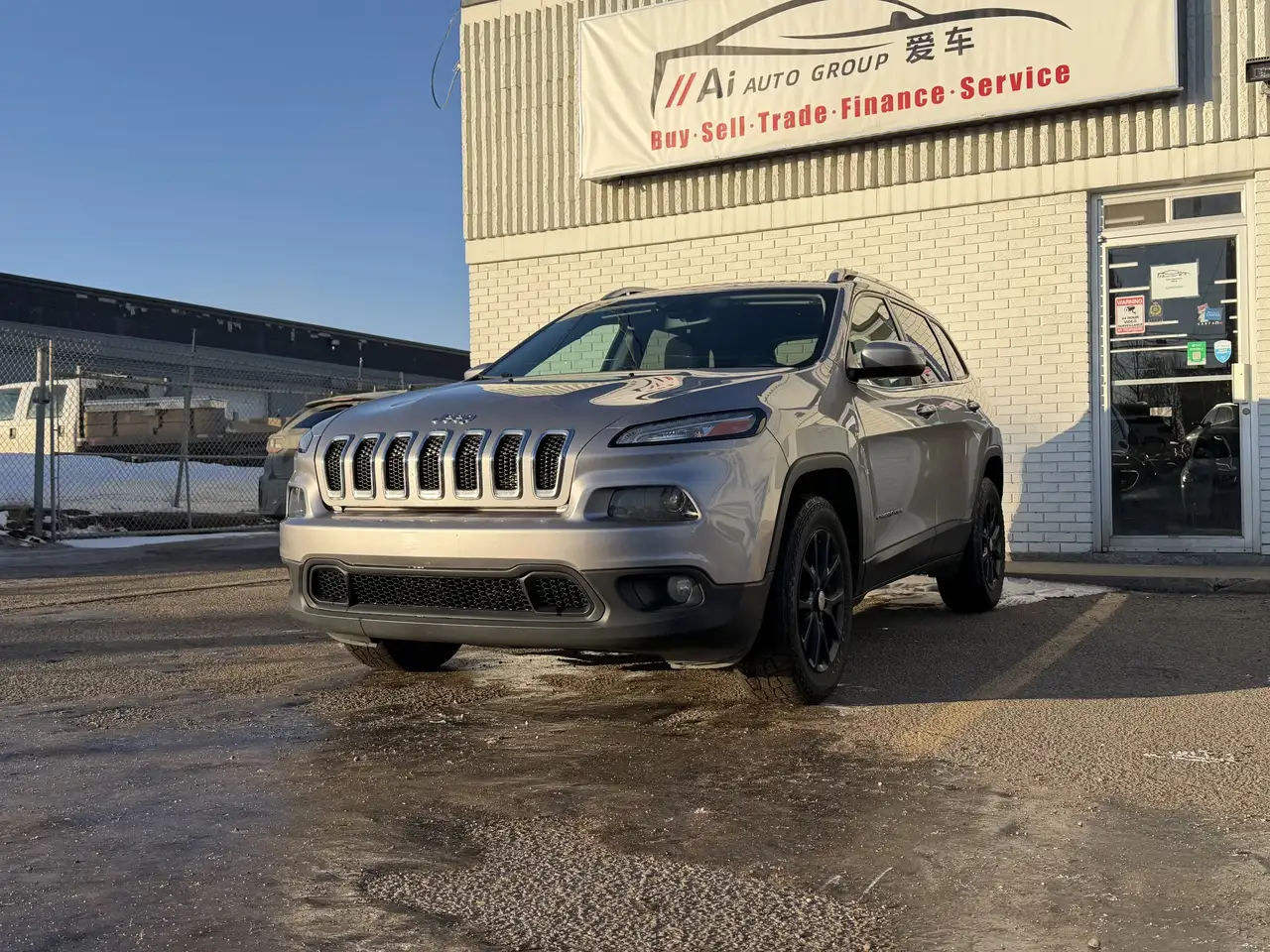 Jeep Cherokee снимка Jeep Cherokee