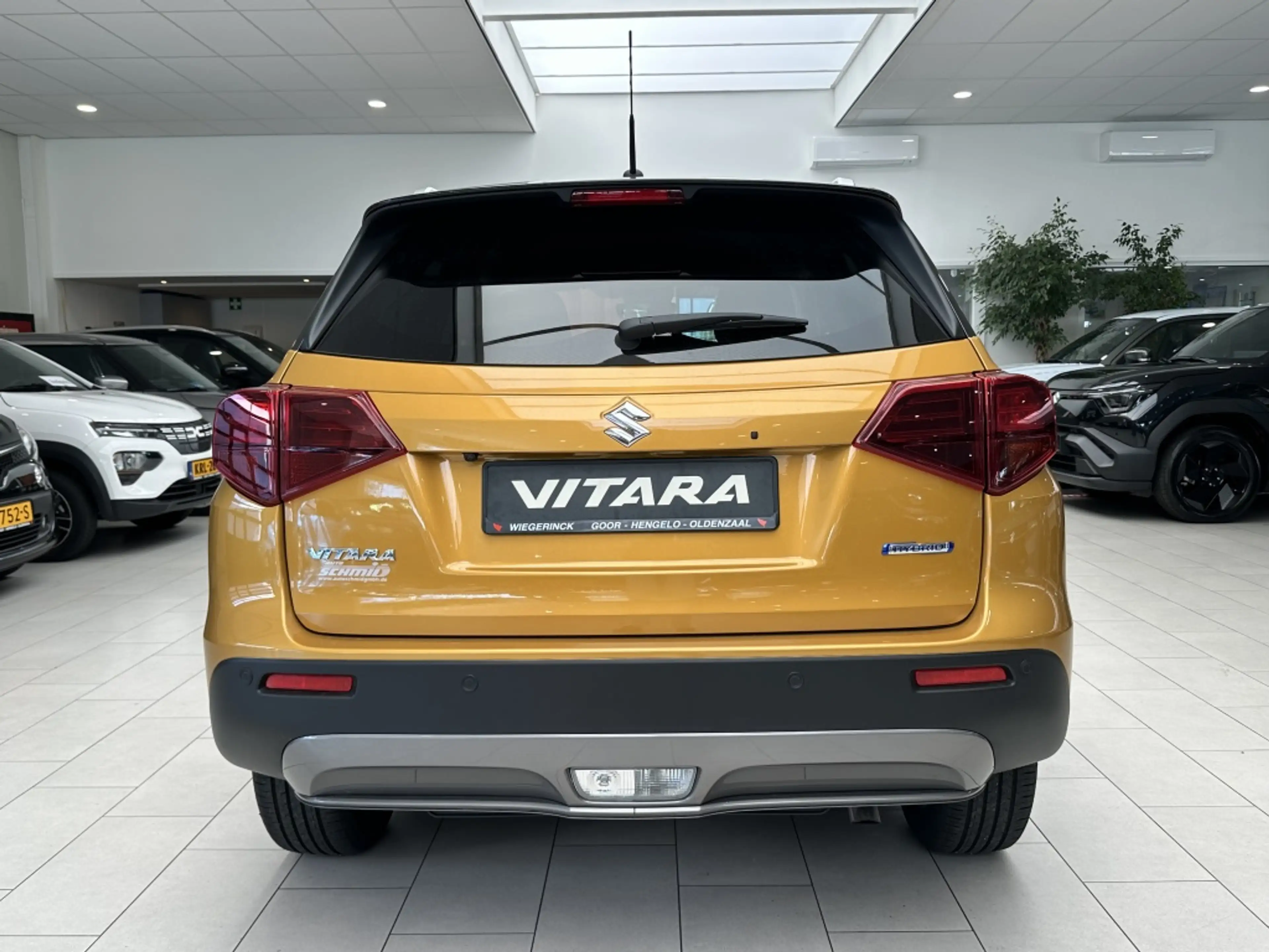 Suzuki Vitara 1.4 Boosterjet Hybride Select [ CAMERA I ADAPTIEVE — photo 24