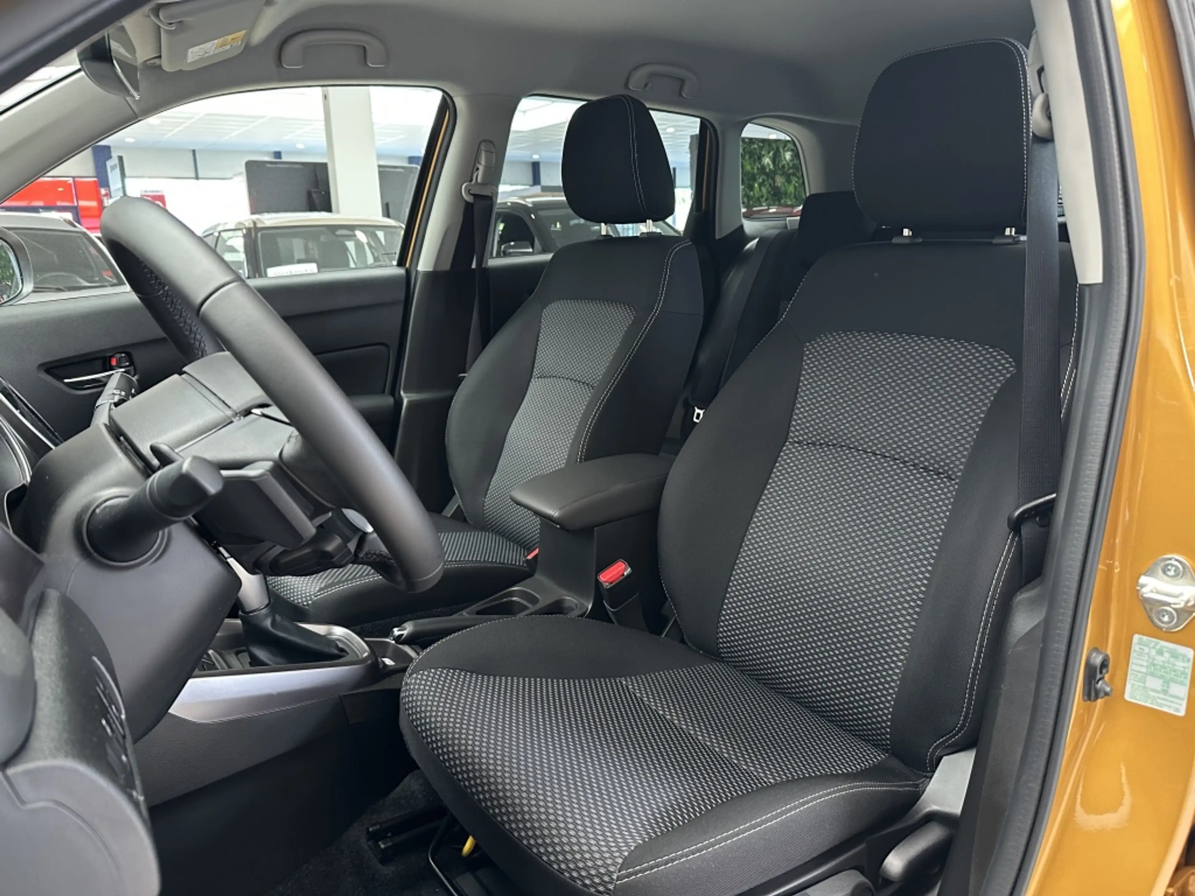 Suzuki Vitara 1.4 Boosterjet Hybride Select [ CAMERA I ADAPTIEVE — photo 4