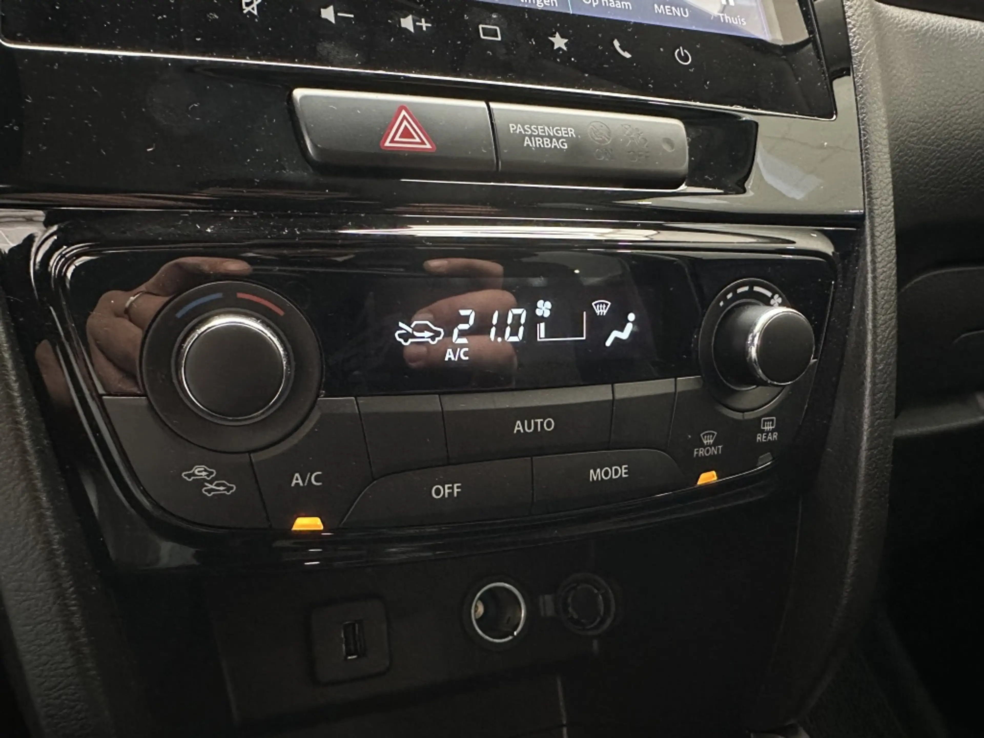 Suzuki Vitara 1.4 Boosterjet Hybride Select [ CAMERA I ADAPTIEVE — photo 16