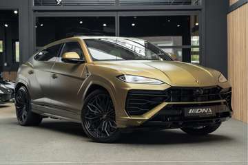 SE Akrapovic Full PPF Carbon B&O 4.0 V8 Hybrid SE