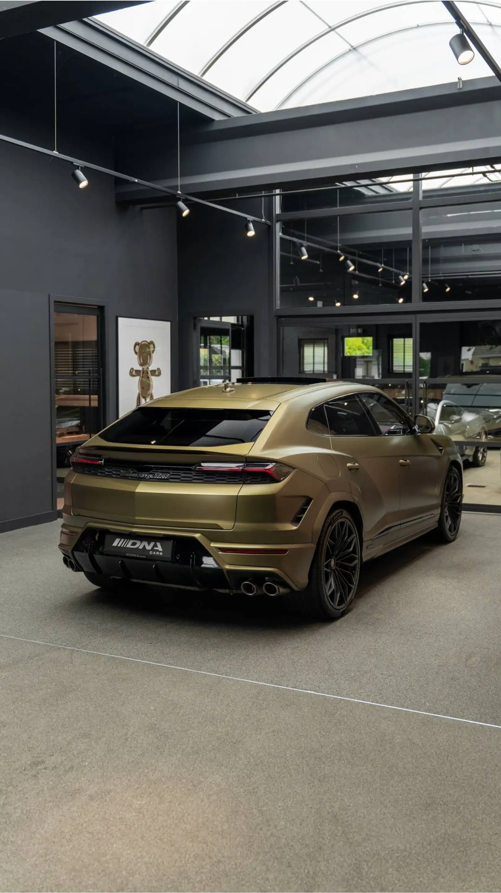 Lamborghini Urus SE Akrapovic Full PPF Carbon B&O 4.0 V8 Hybrid SE — photo 26