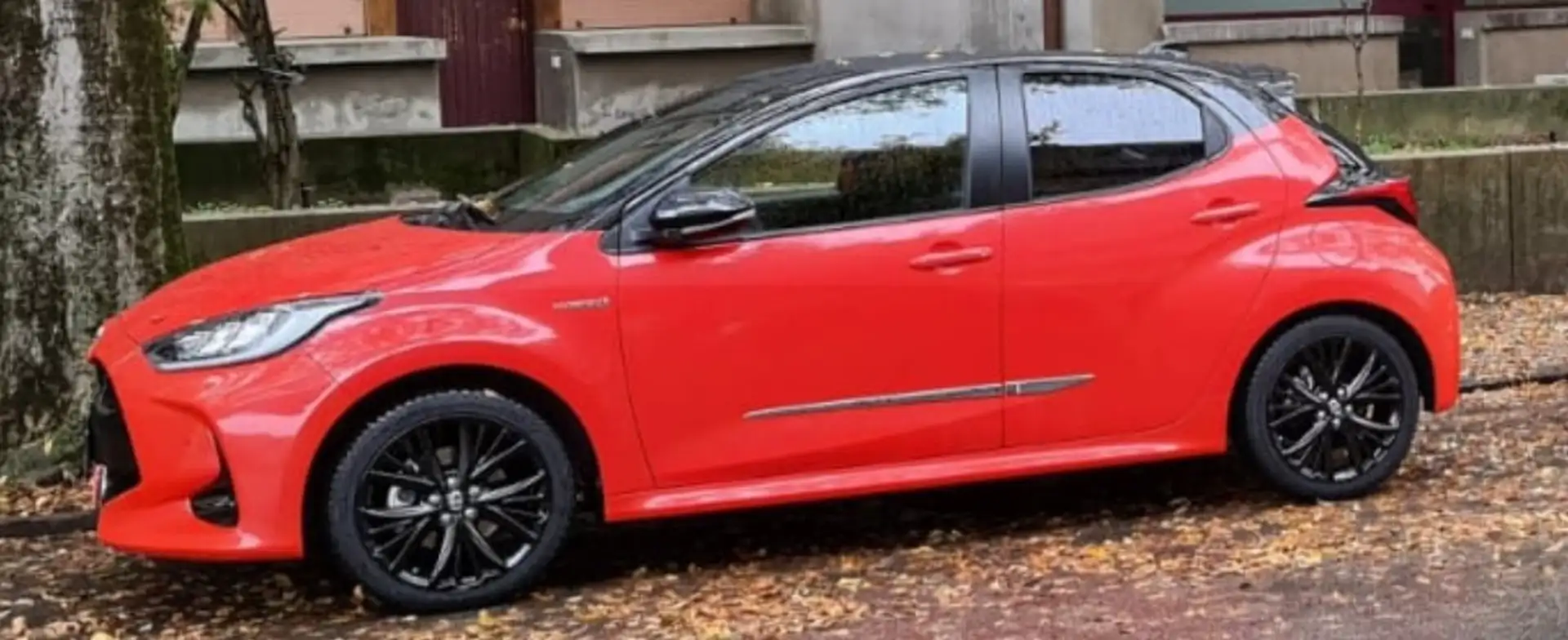 Toyota Yaris Yaris 1.5h Premiere Orange - 1