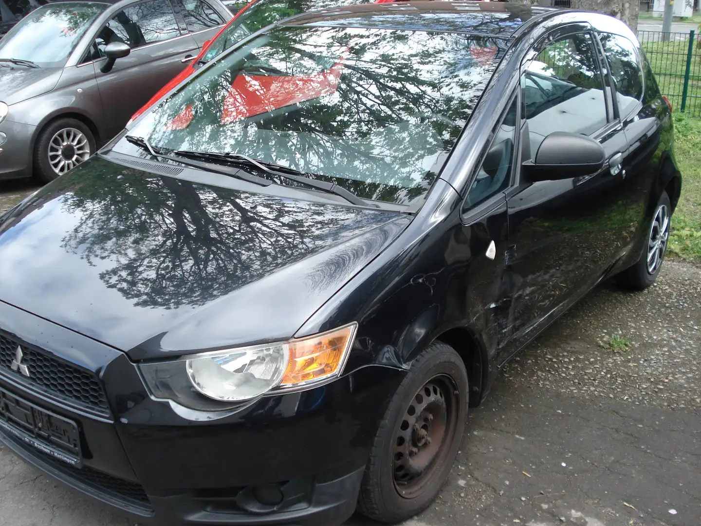 Mitsubishi Colt Inform | Fahrerseite beschädigt,voll fahrbereit - 1