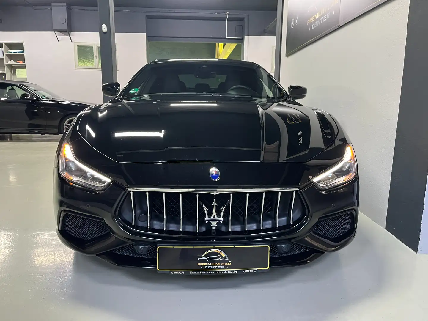 Maserati Ghibli Ghibli 3.0 V6 350 GranSport Černá - 2