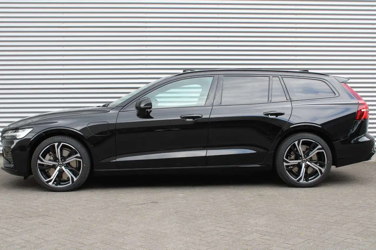 Volvo V60 2026 — фото 8