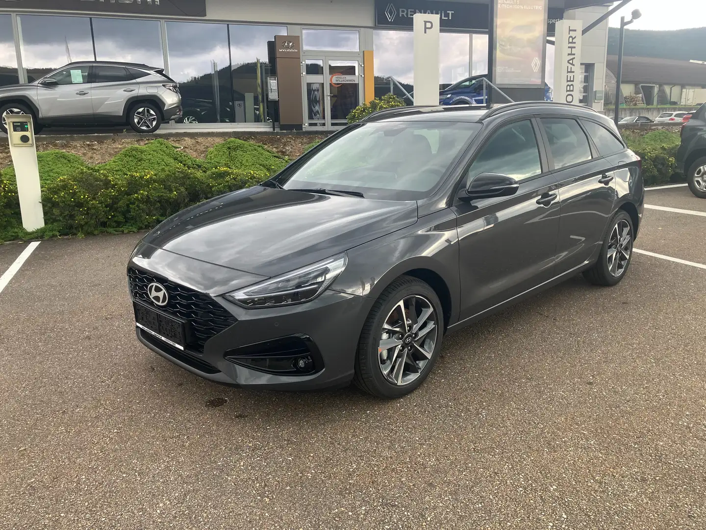 Hyundai i30 Kombi 1,0 TGDI Go! Plus Gris - 1