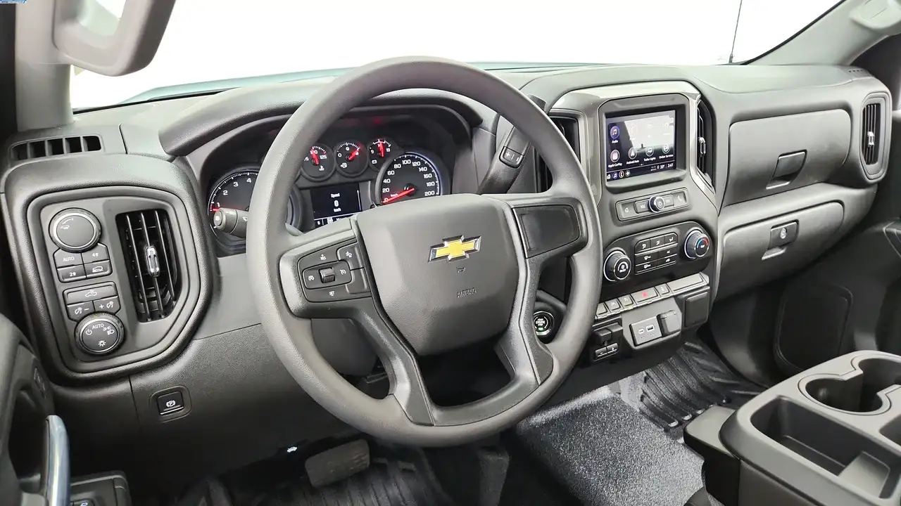 Chevrolet Silverado 1500 снимка Chevrolet Silverado 1500