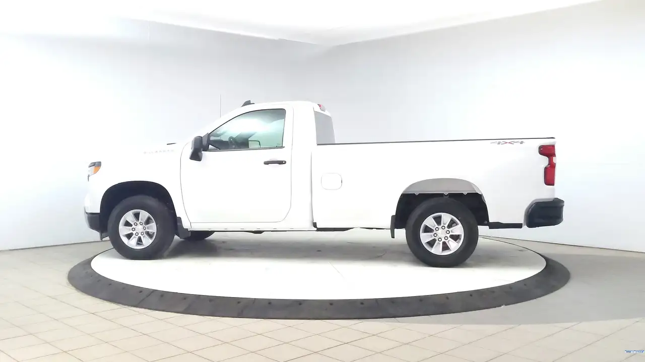 Chevrolet Silverado 1500 снимка Chevrolet Silverado 1500