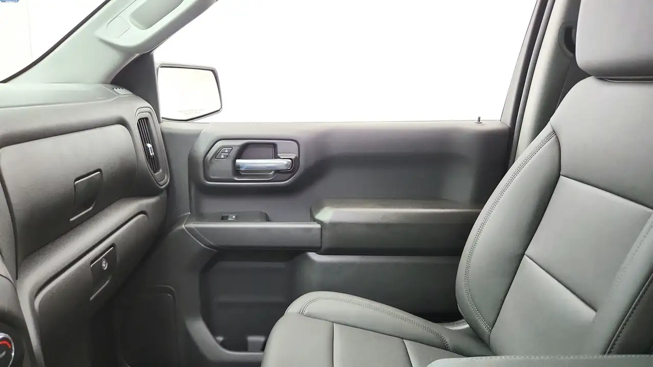 Chevrolet Silverado 1500 снимка Chevrolet Silverado 1500
