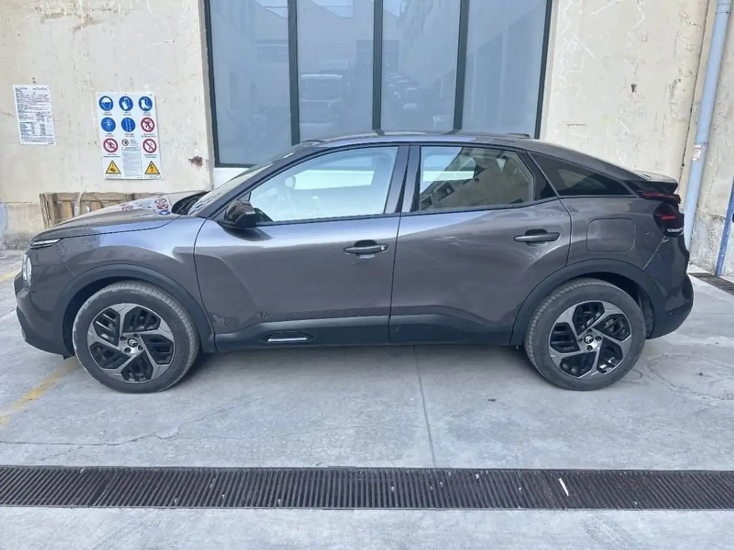 Citroen C4 BlueHDi 130 S&S Feel Pack EAT8 Grigio - 2