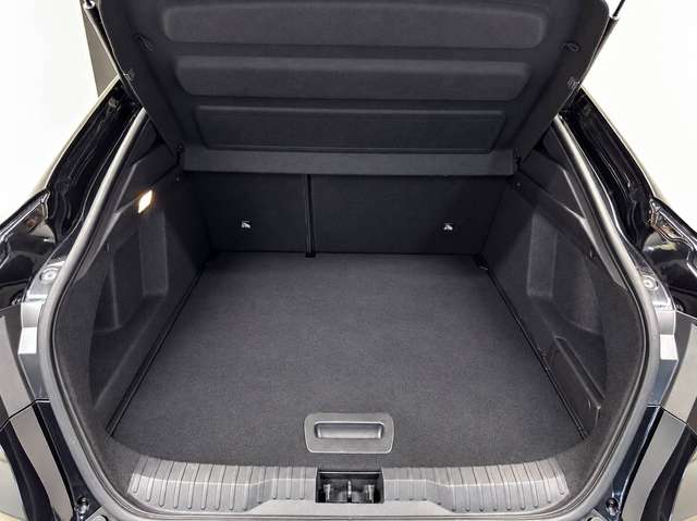 Renault Arkana — photo 17