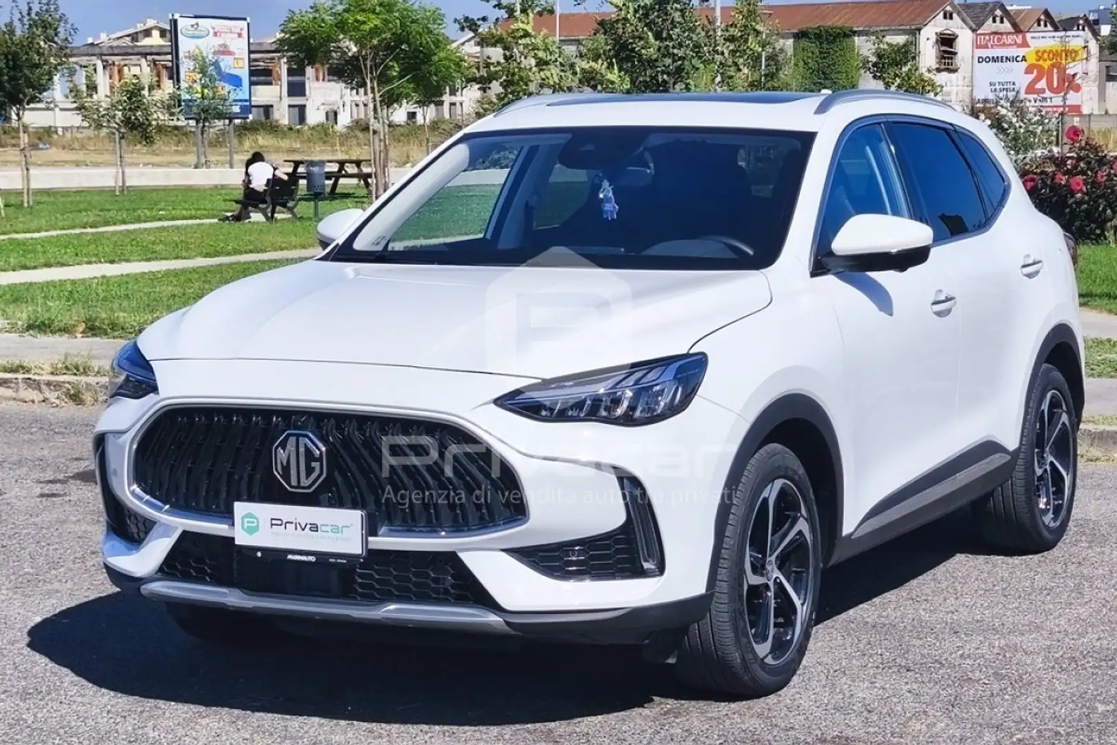 MG EHS Plug-in Hybrid Luxury Bianco - 1
