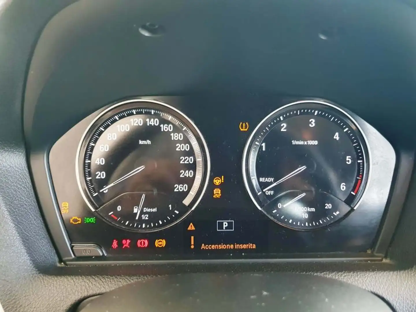 BMW 118 Serie 1 F/20-21 2015 118d Advantage 5p auto Bianco - 1