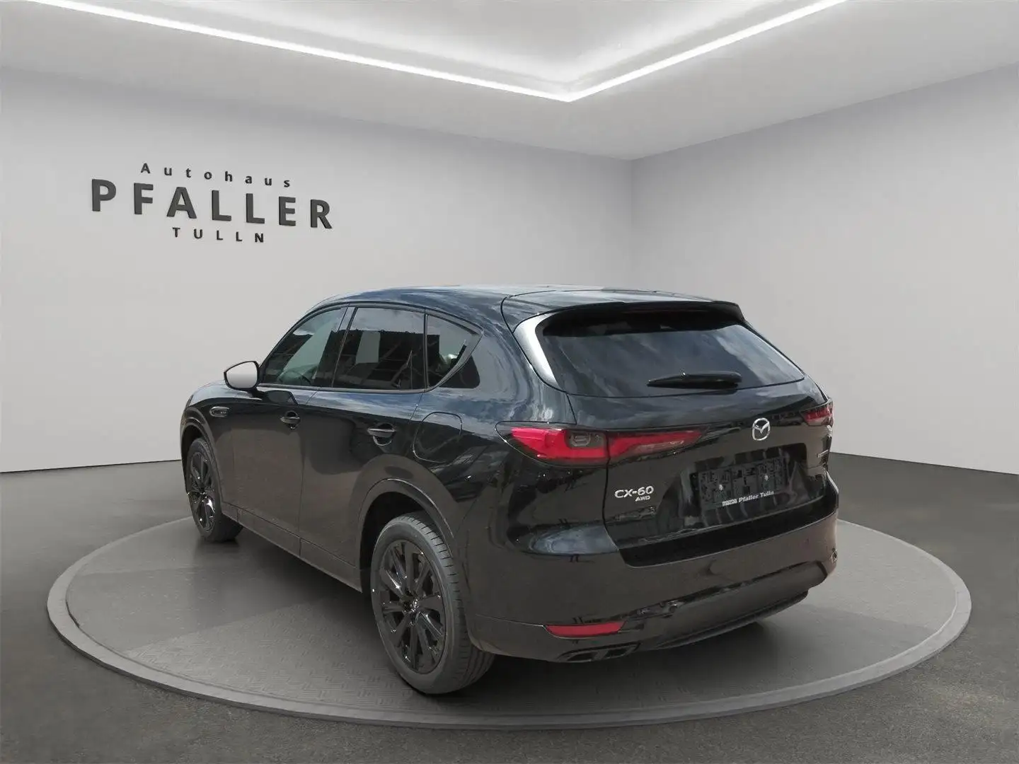 Mazda CX-60 3.3L e-SKYACTIV D AWD HOMURA PLUS Schwarz - 2